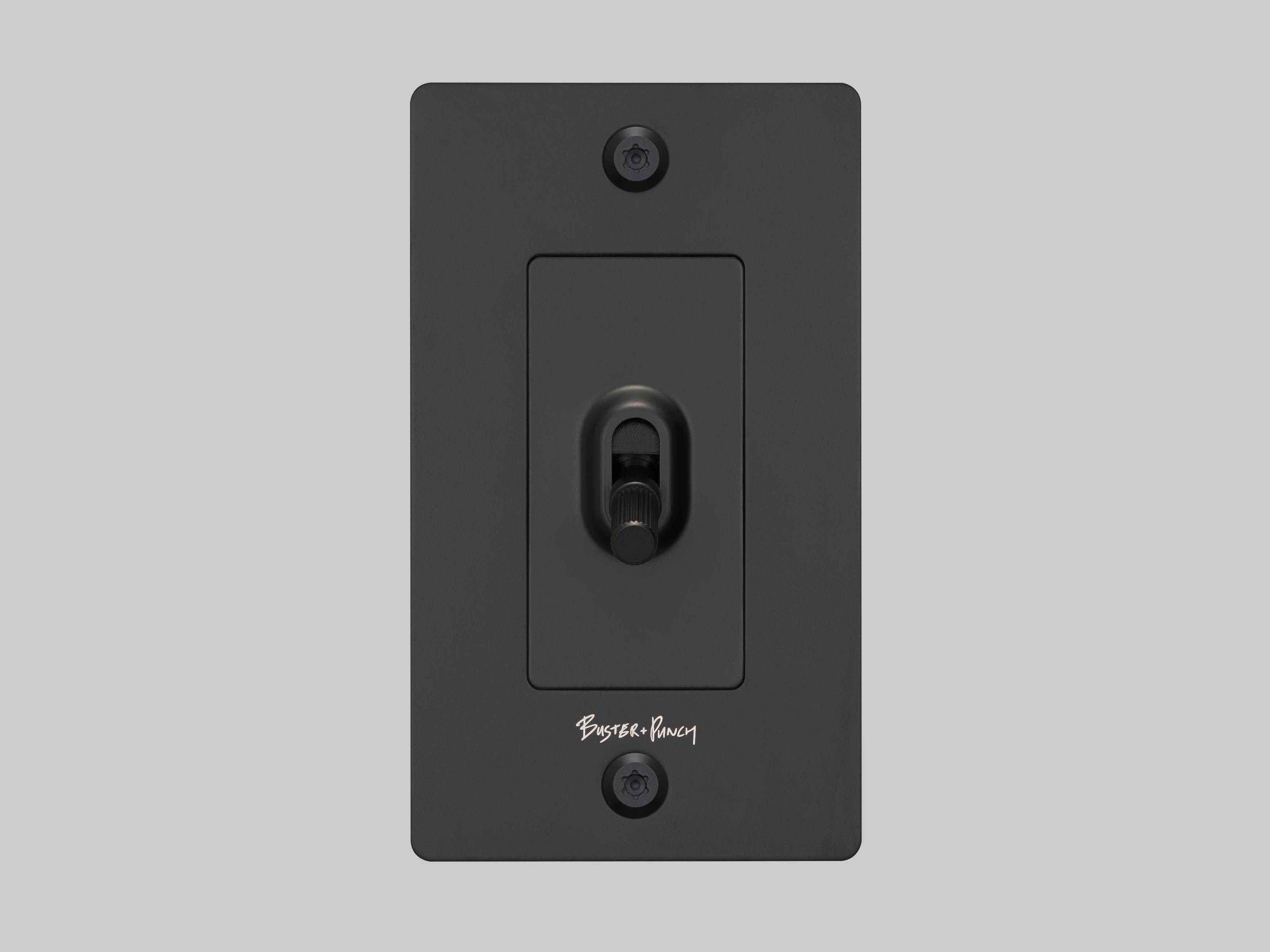 Buster + Punch 1G Black Linear Toggle