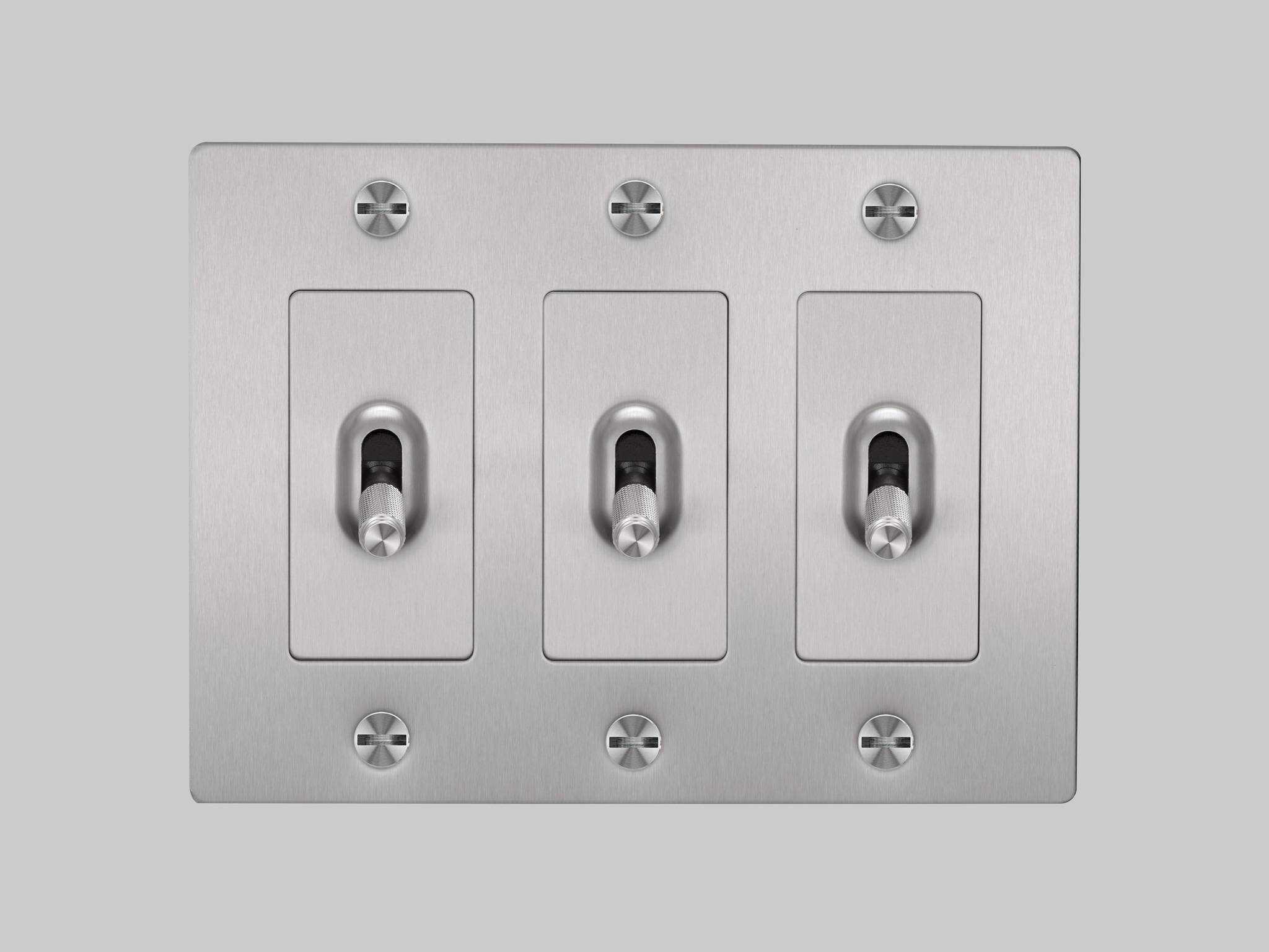 Buster + Punch 3G Steel Cross Toggle