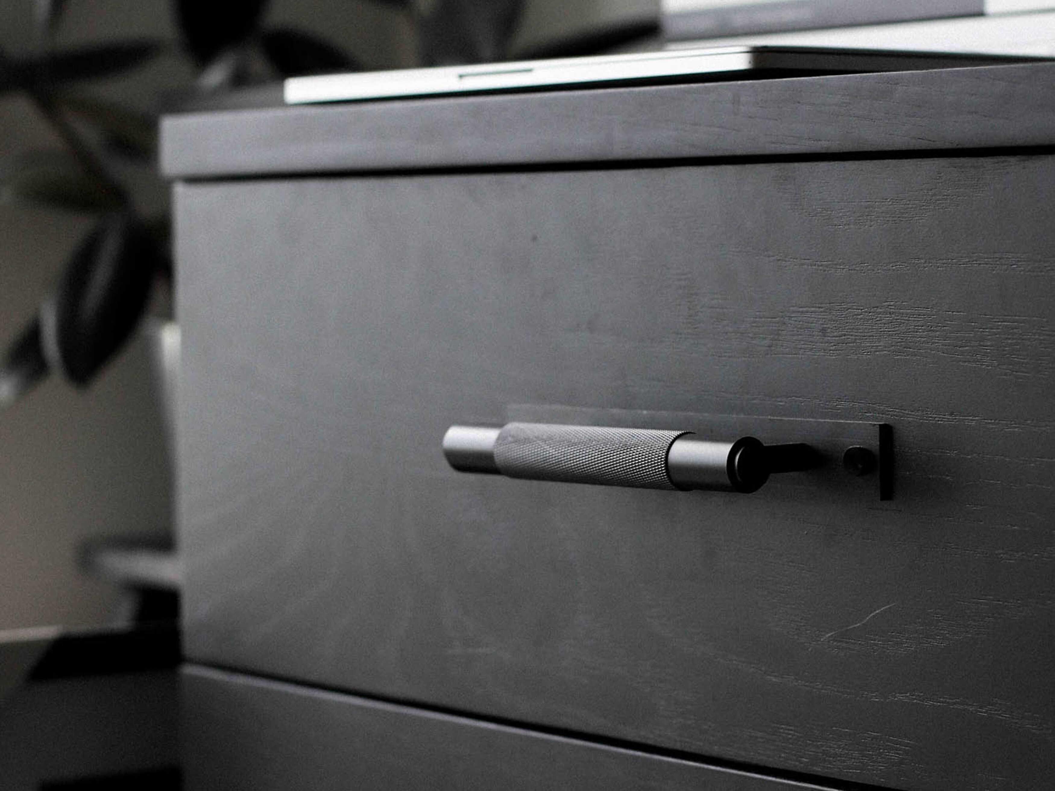 Buster + Punch Black Cross Plate Pull Bar