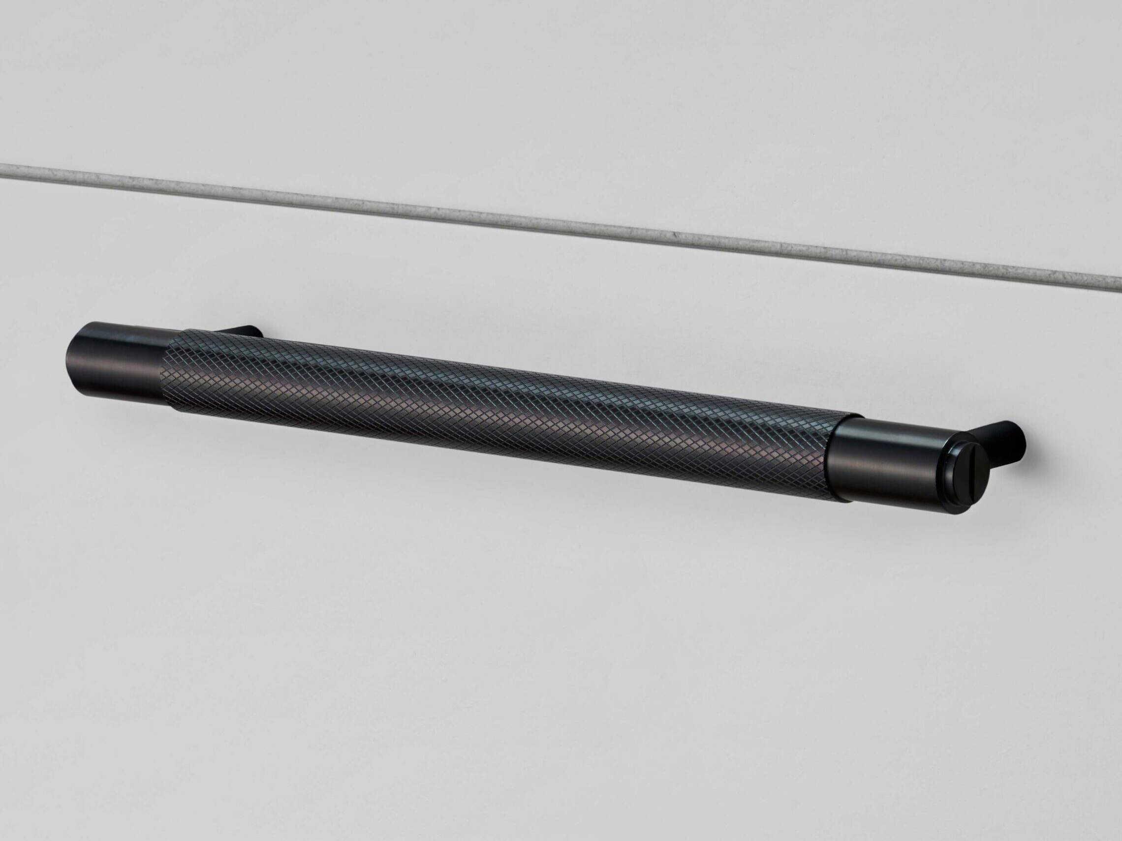 Buster + Punch Black Cross Pull Bar