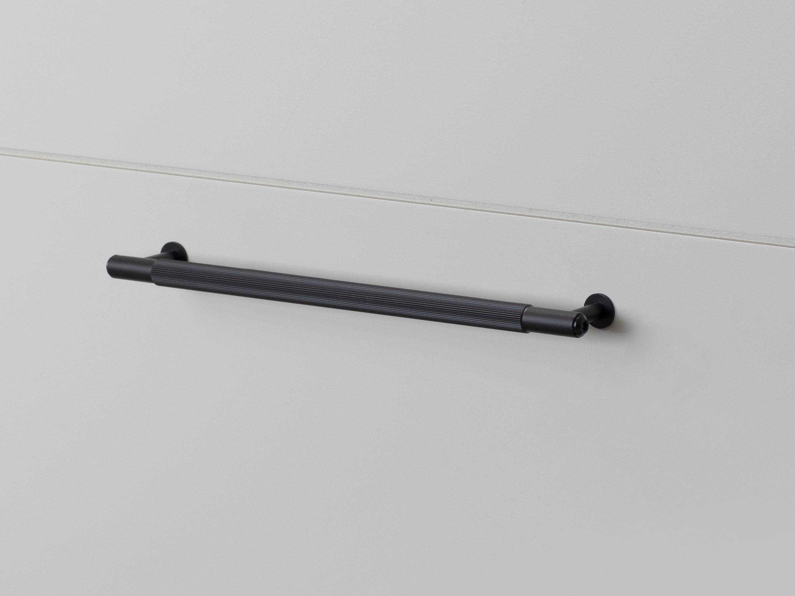 Buster + Punch Black Linear Pull Bar