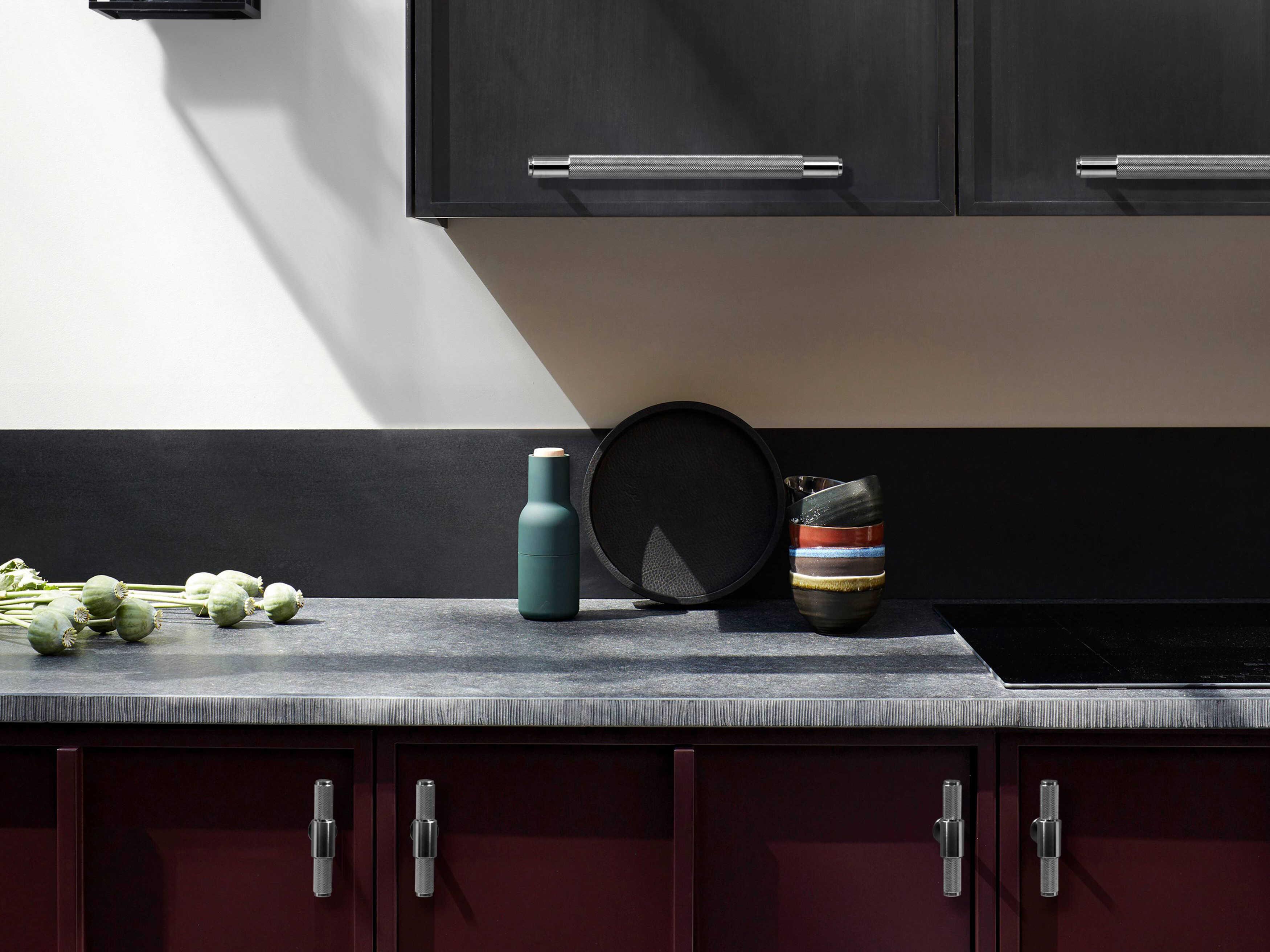 Buster + Punch Steel Cross Pull Bar