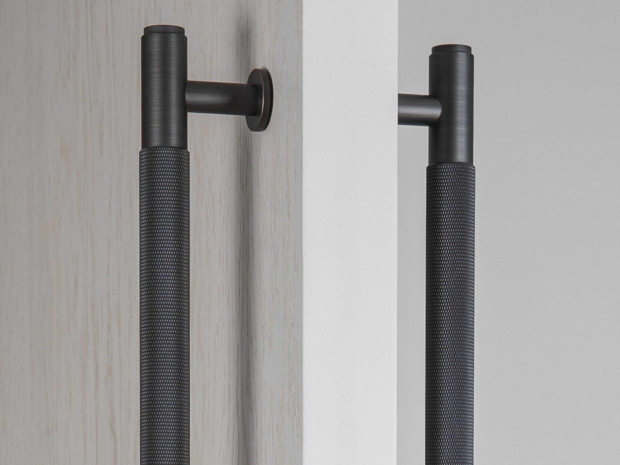 Buster + Punch Smoked Bronze Double-Sided Cross Pull Bar