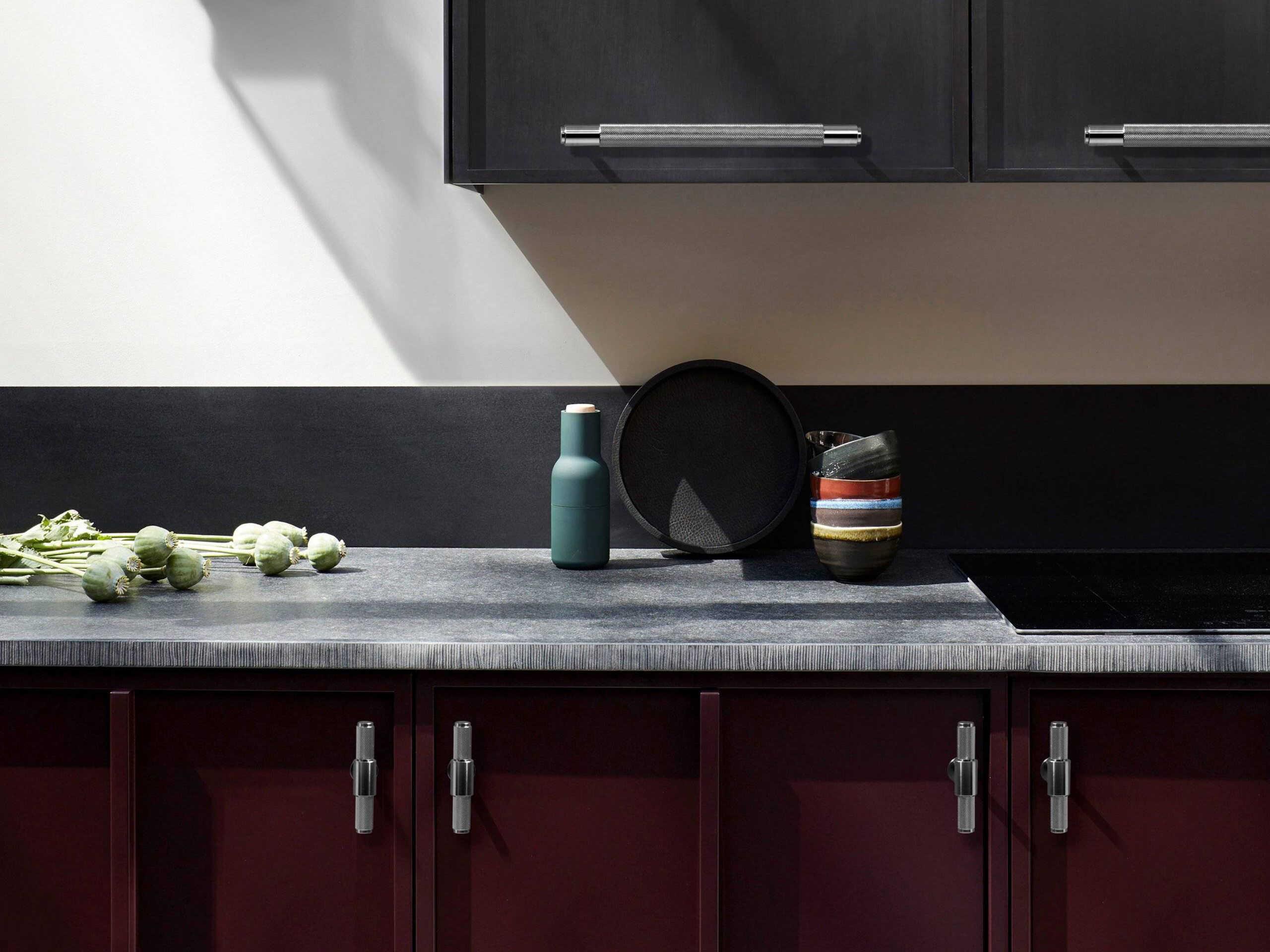 Buster + Punch Steel T-Bar