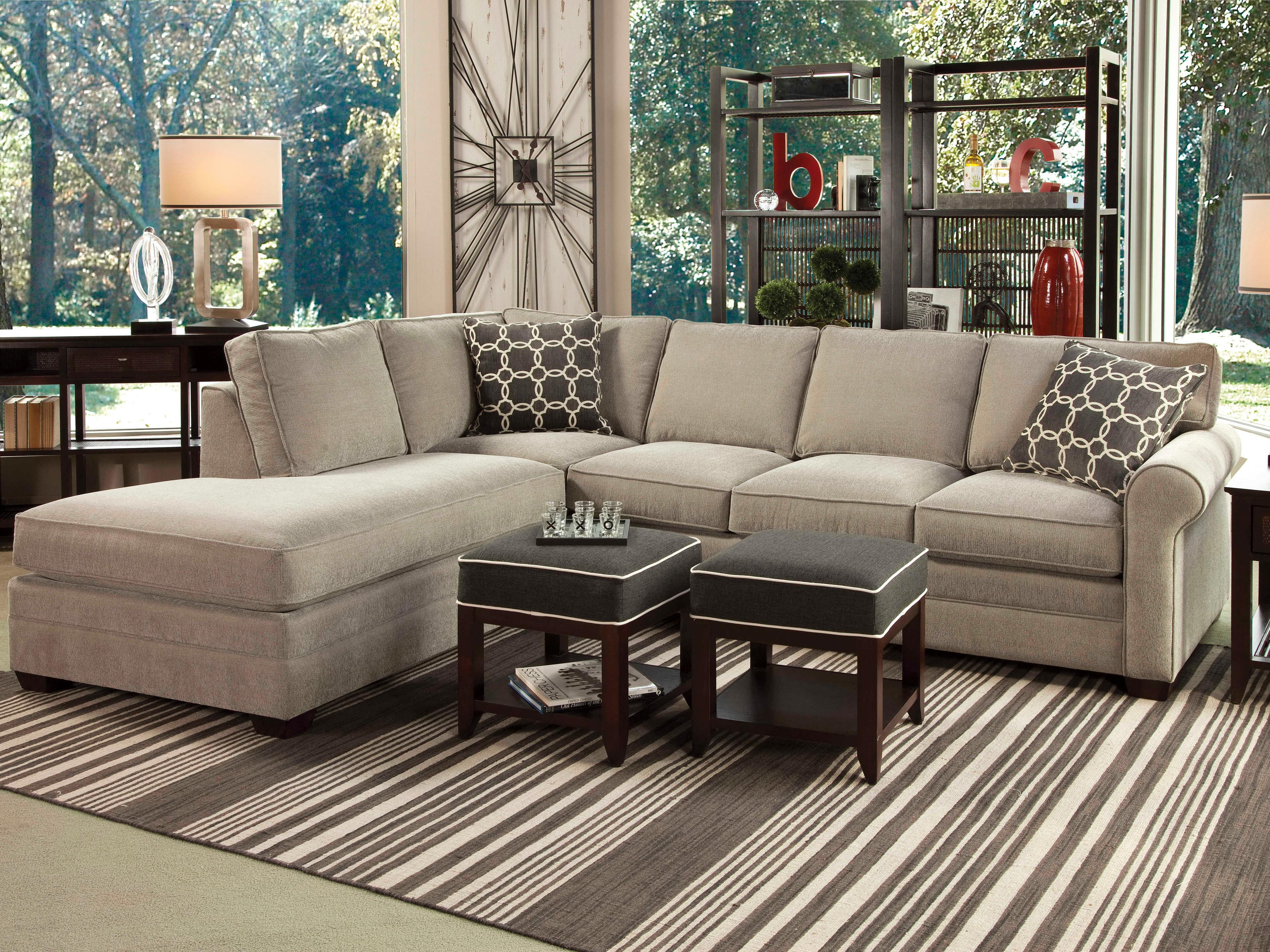 Braxton Culler Bedford 2-Piece Bumper Upholstered Sectional Sofa