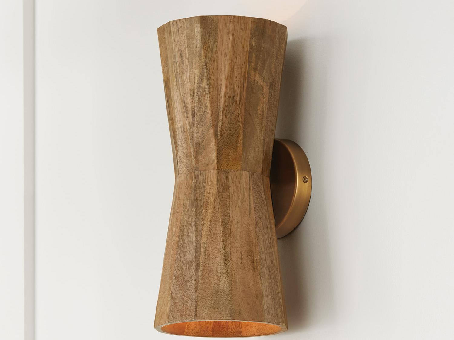 Capital Lighting Nadeau 2-Light Light Wood And Patinaed Brass Wall Sconce