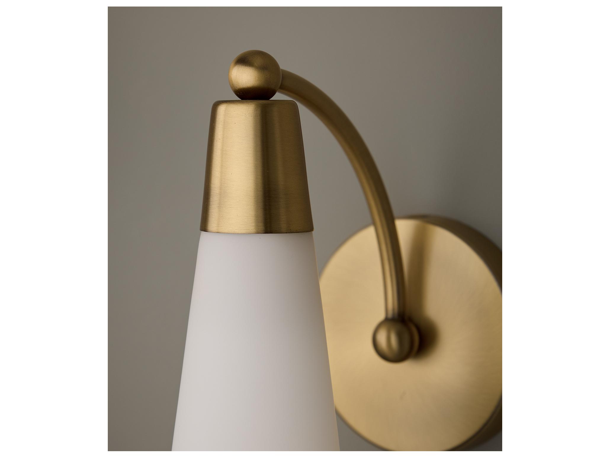 Capital Lighting Tess 1-light Aged Brass Wall Sconce