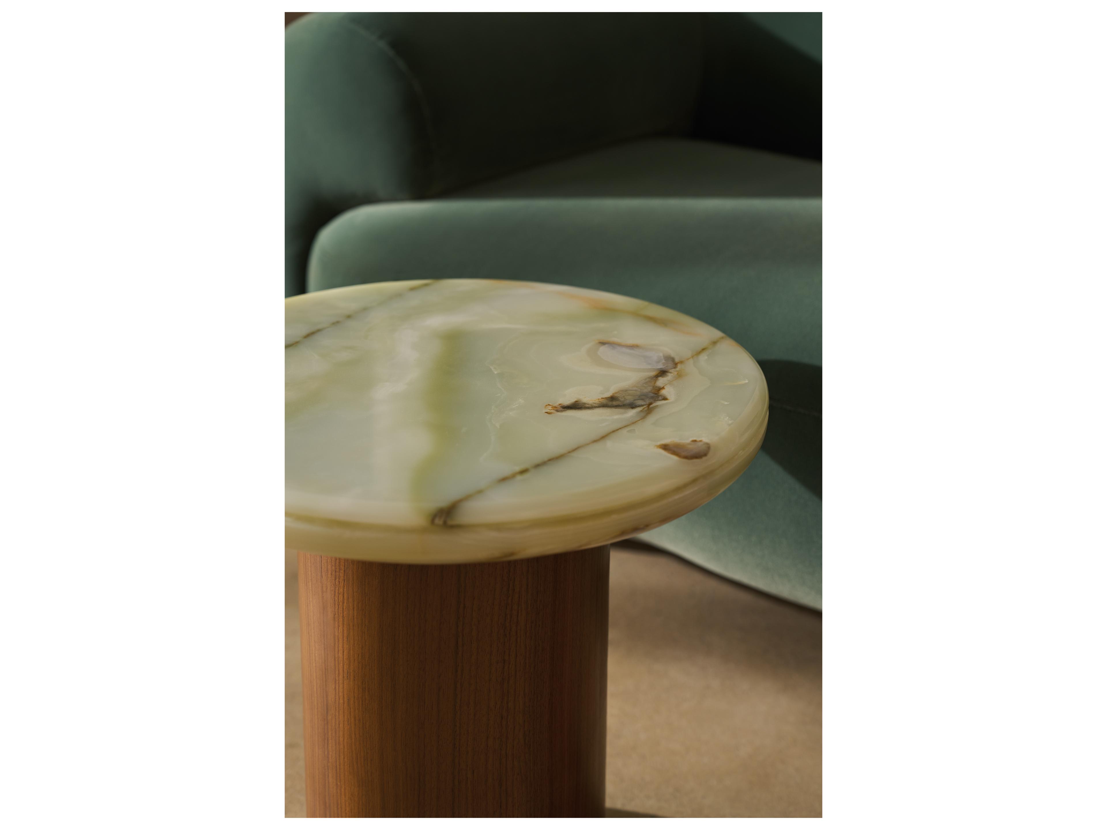Caracole Modern Resort Cape Verde Round Stone End Table