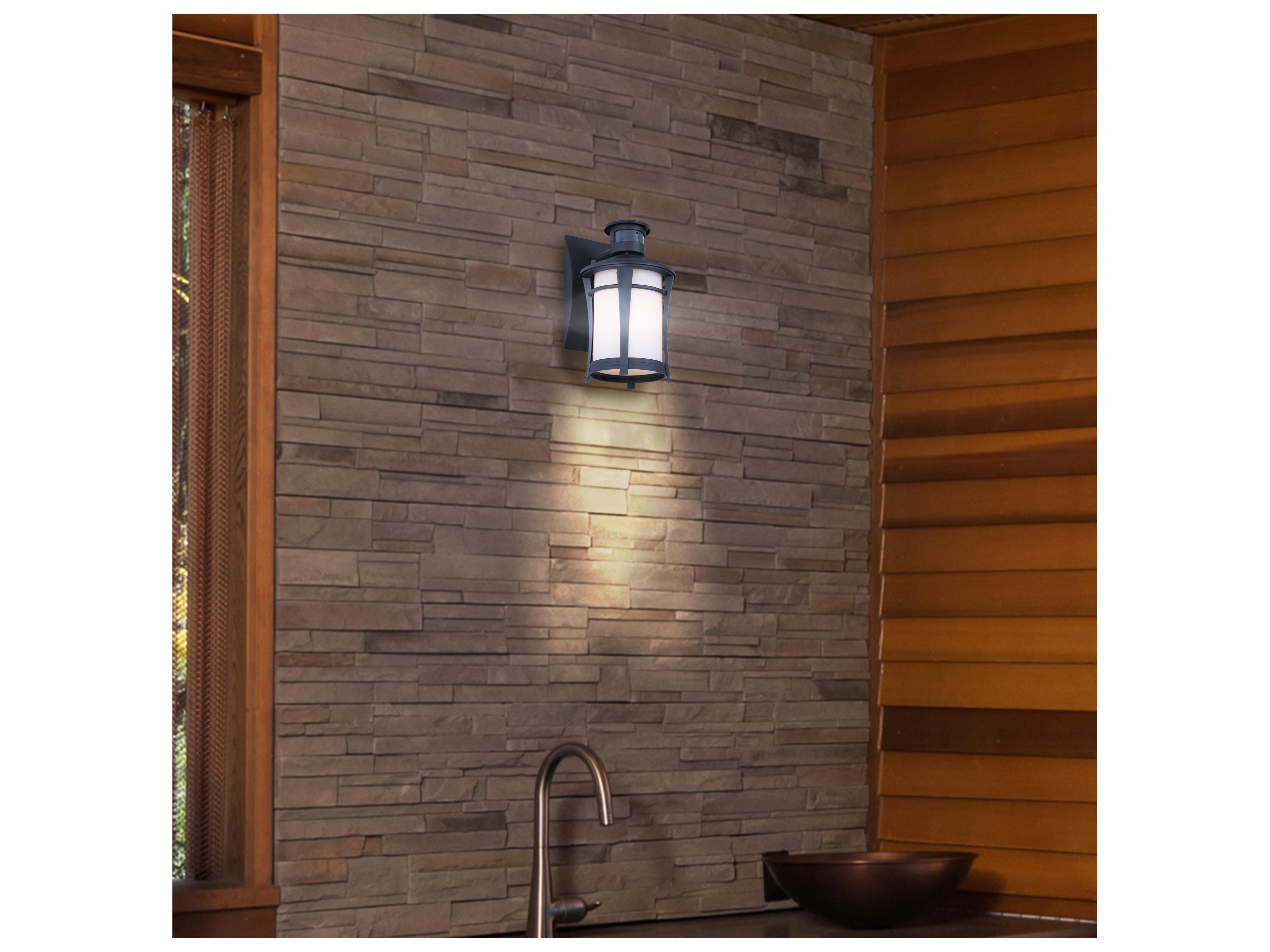 Canarm Casper 1 -light Outdoor Wall Light