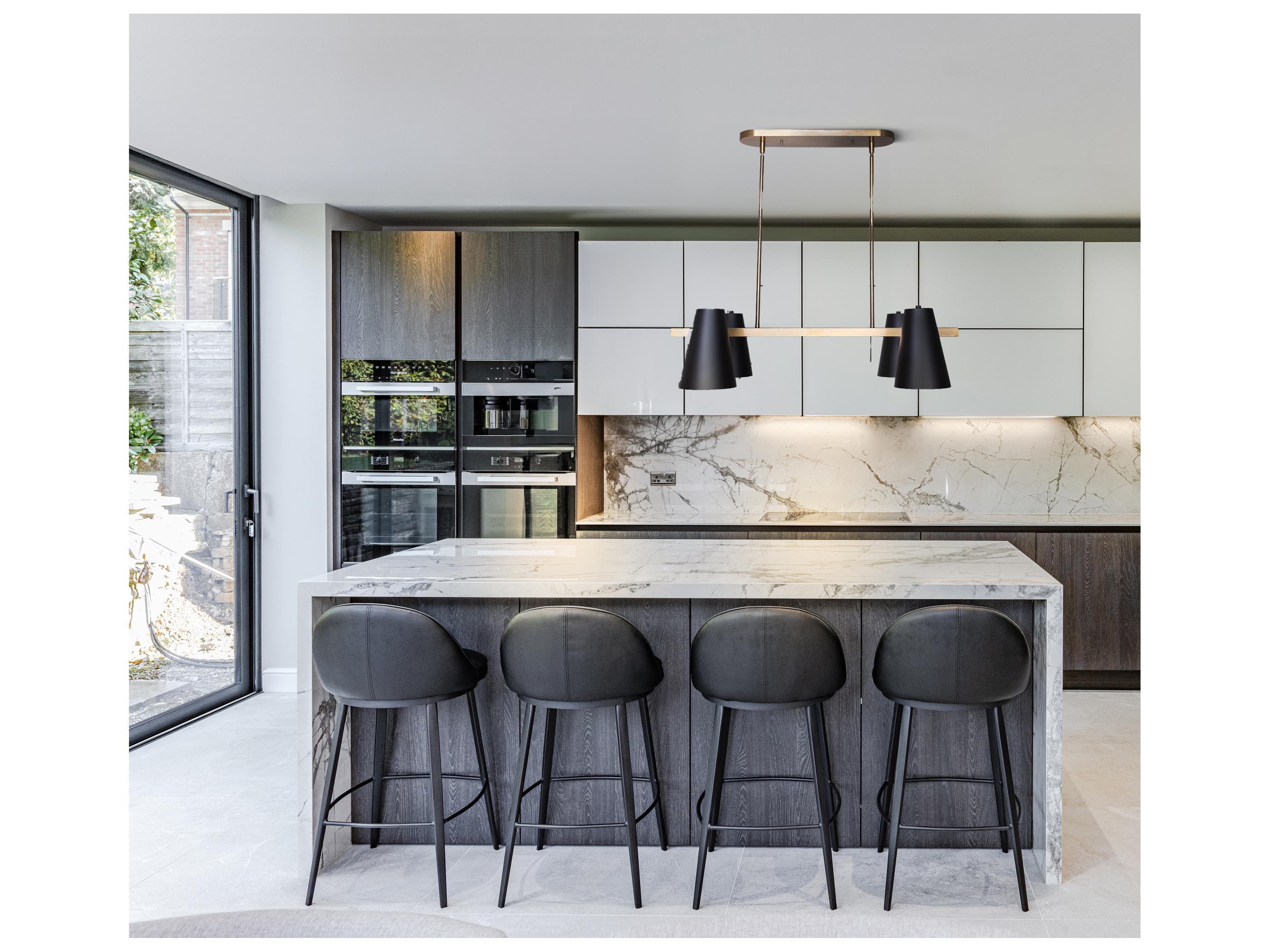 Canarm Harken 4 -light Black Chandelier