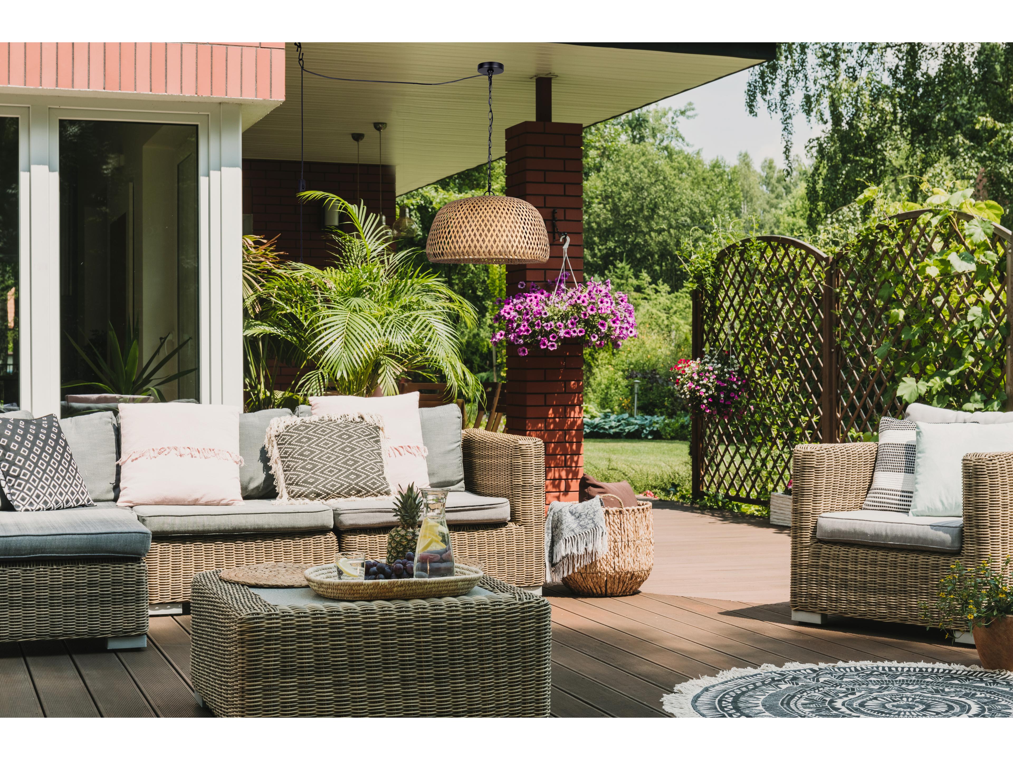 Canarm Hanoi 1 -light Black Dome Pendant