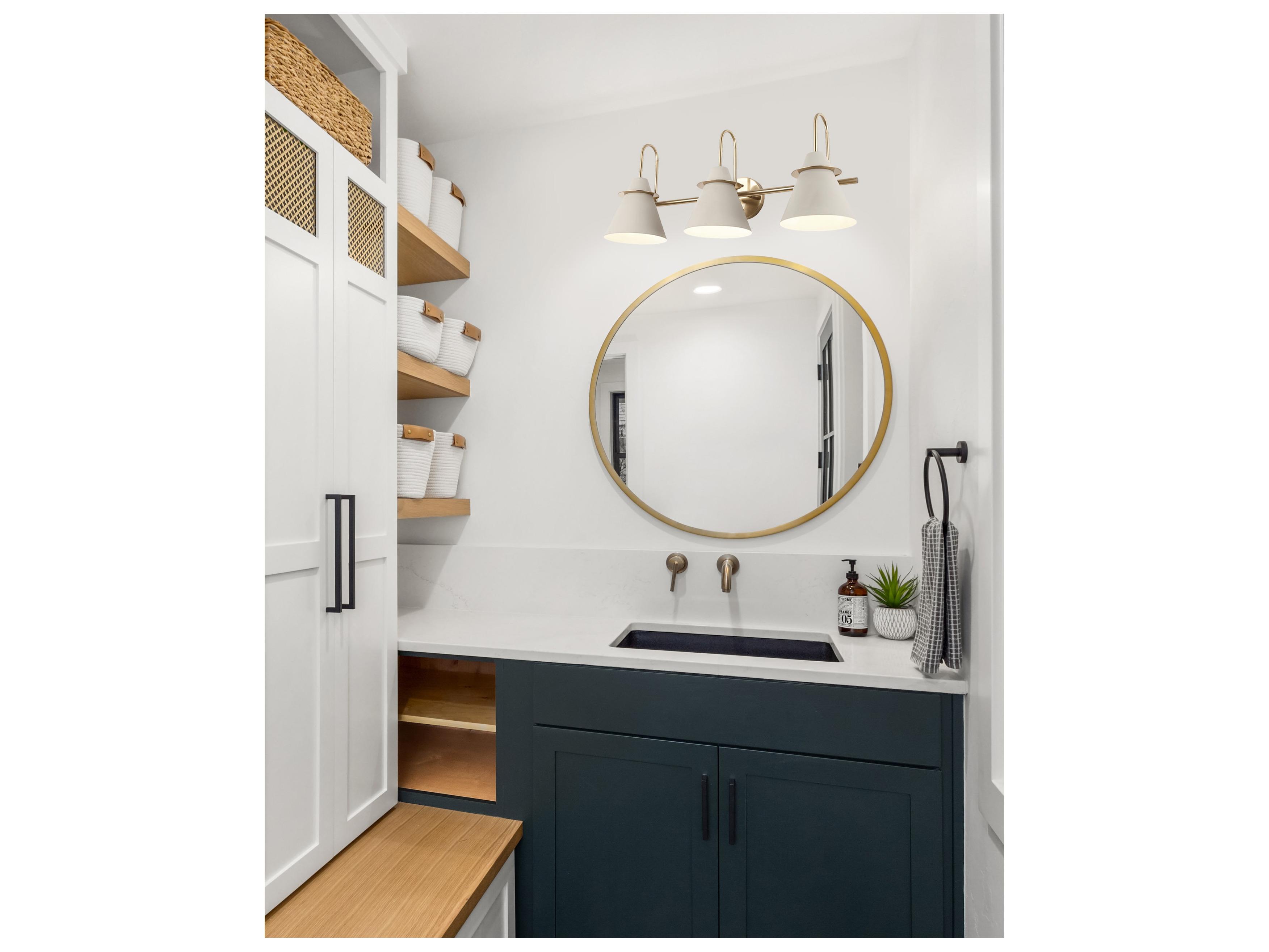 Canarm Talia 3 -light Gold Vanity Light