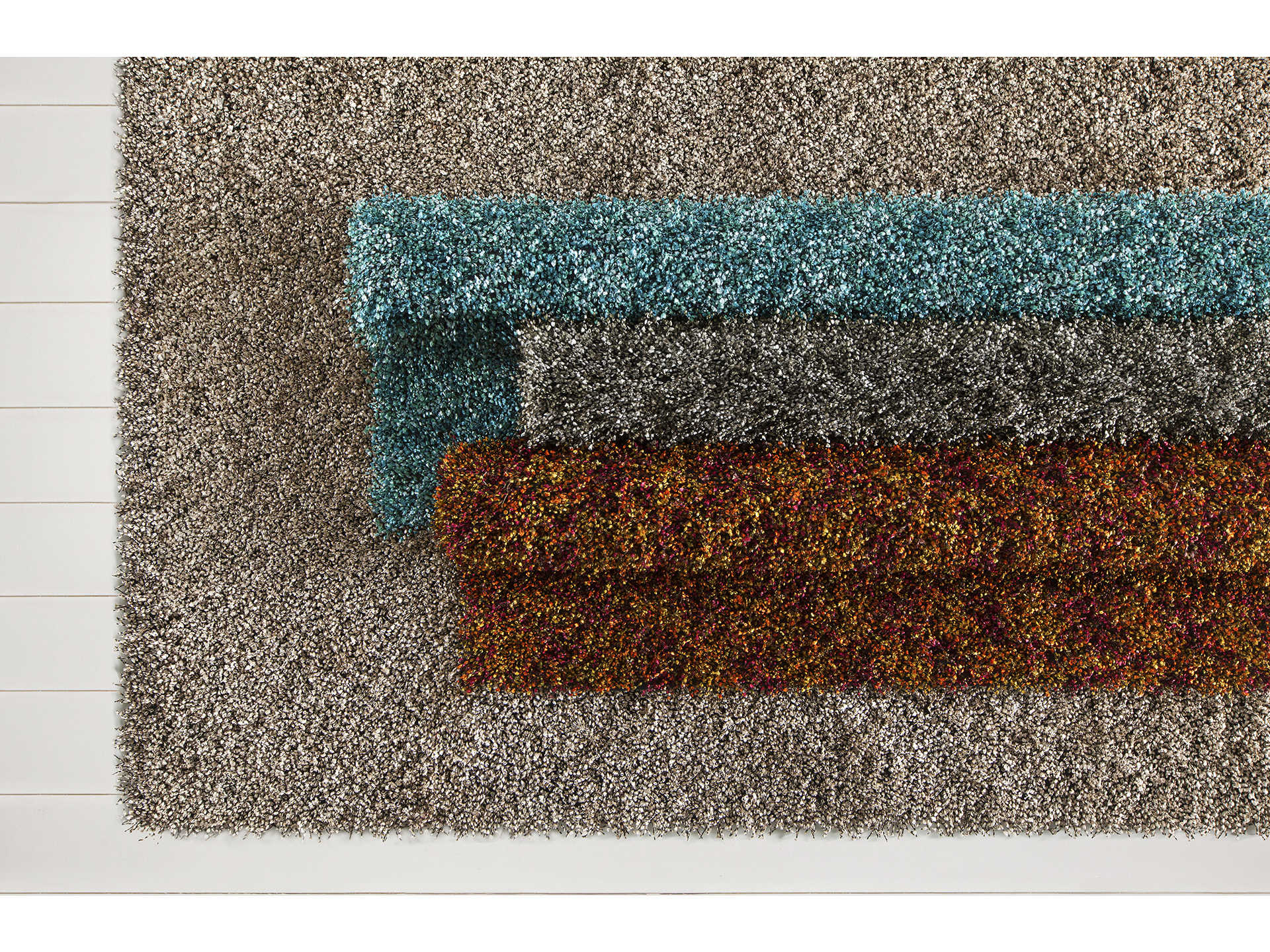 Chandra Blossom Shag Area Rug