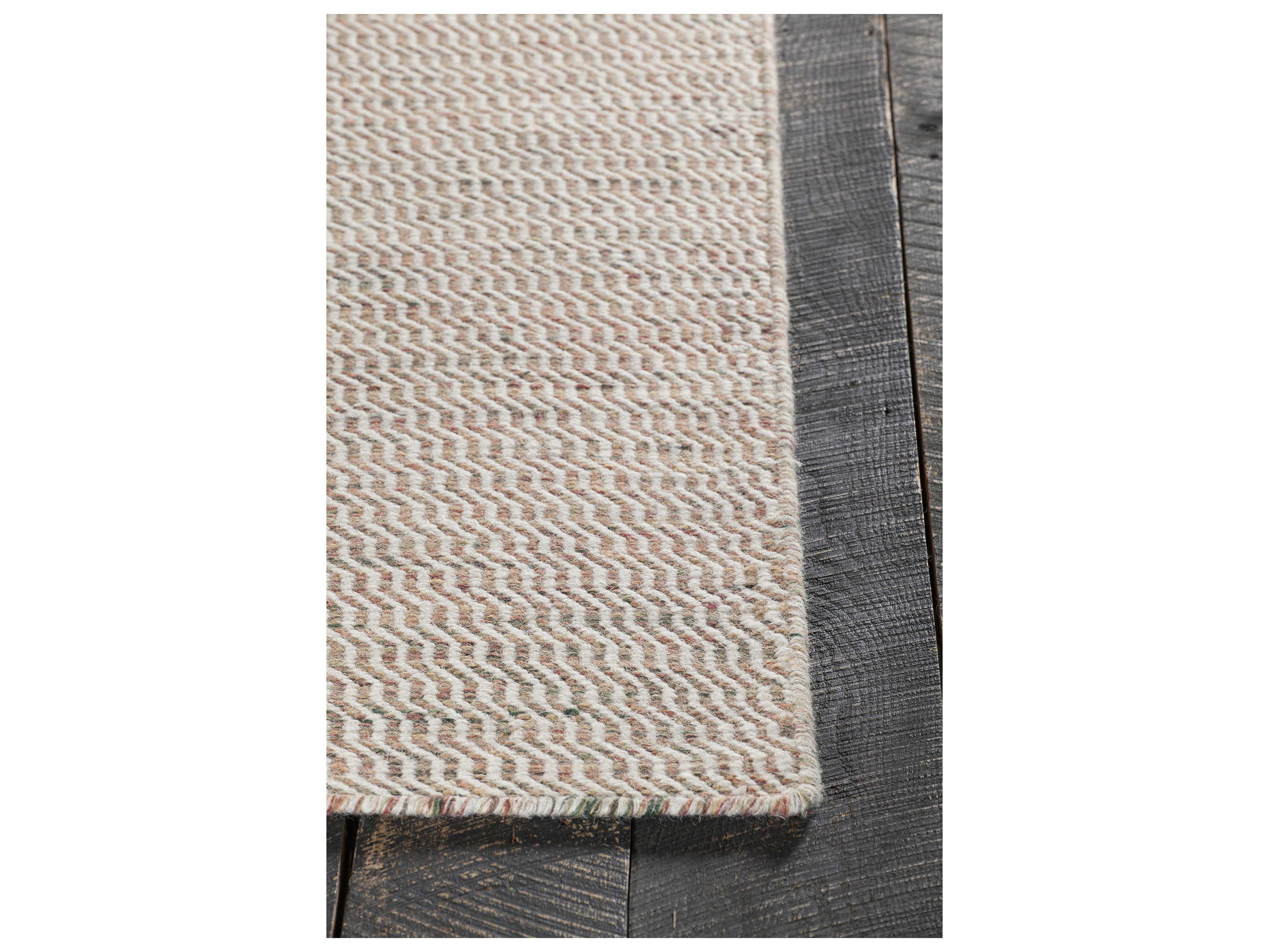 Chandra Crest Geometric Area Rug