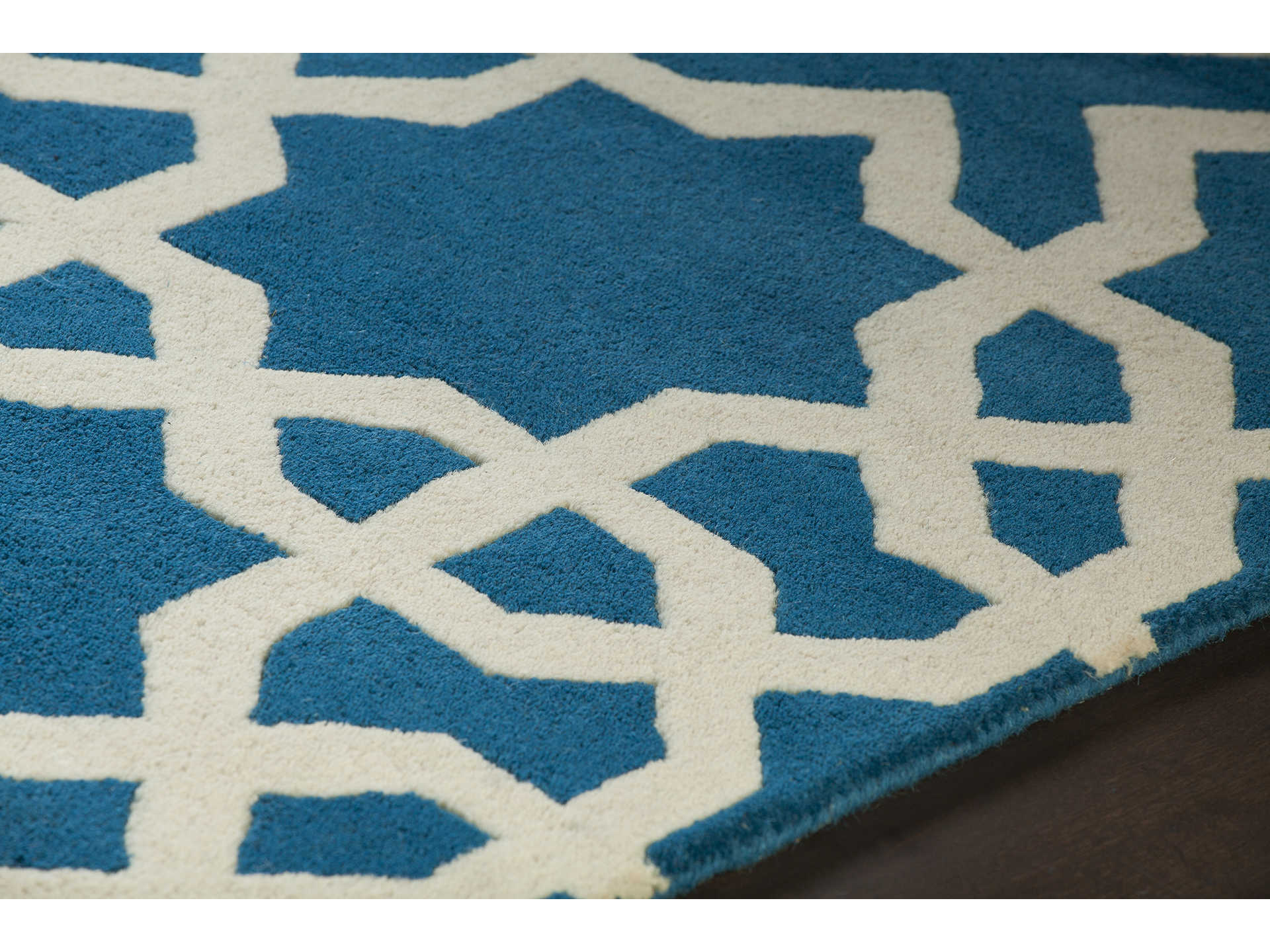 Chandra Davin Geometric Area Rug