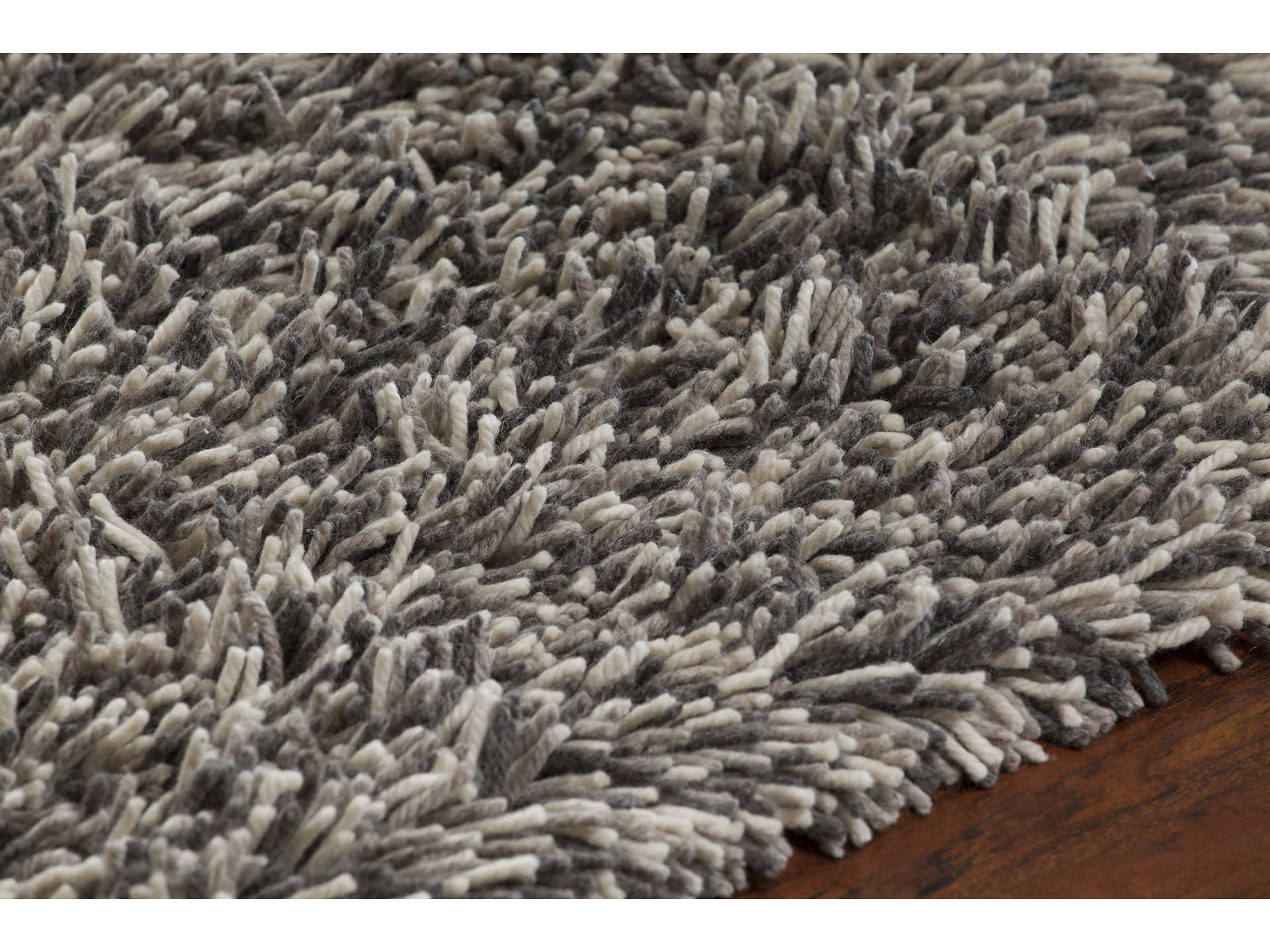 Chandra Eleanor Shag Area Rug