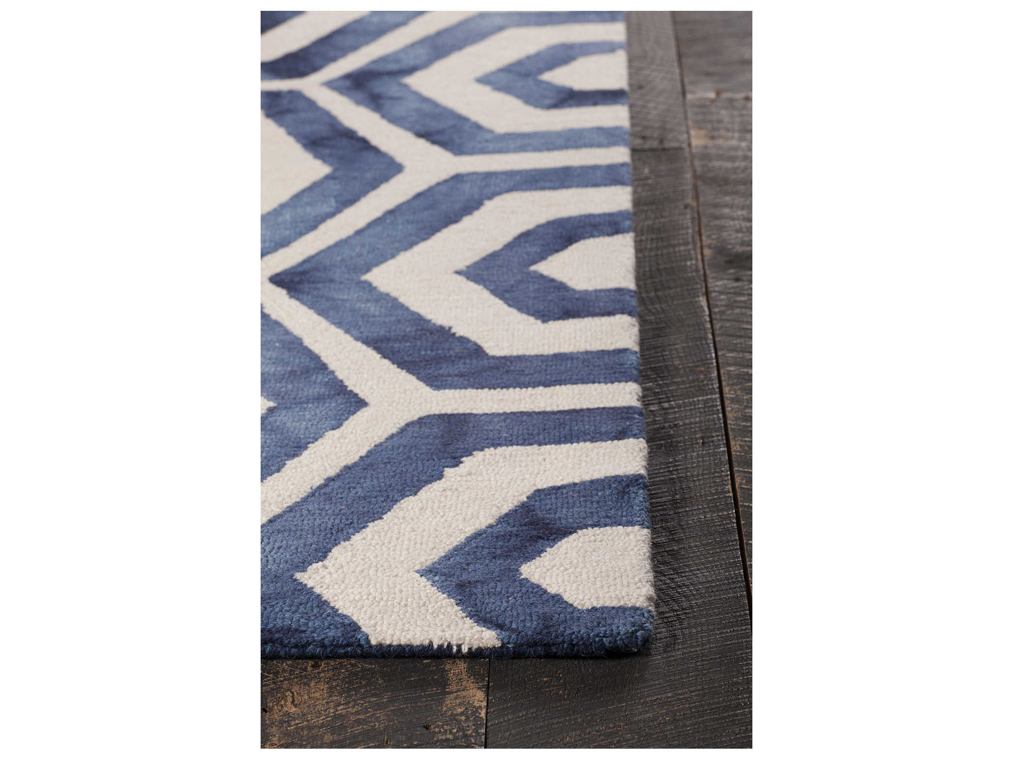 Chandra Elvo Geometric Area Rug