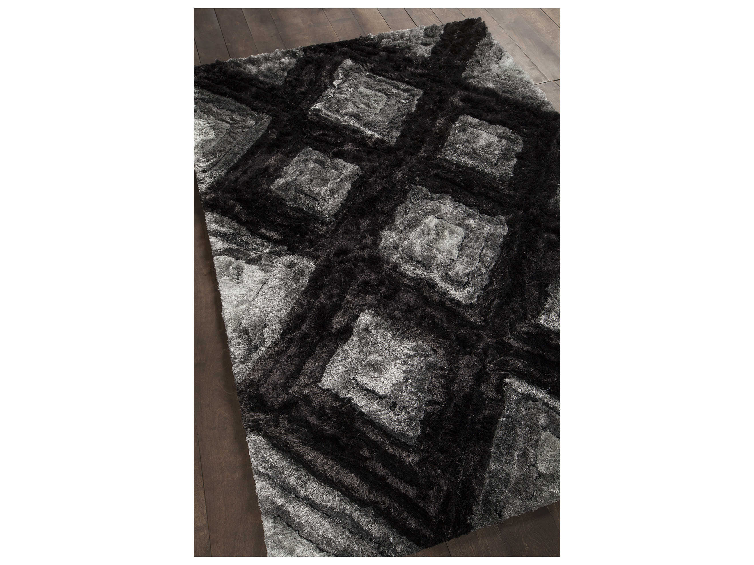 Chandra Flemish Geometric Area Rug