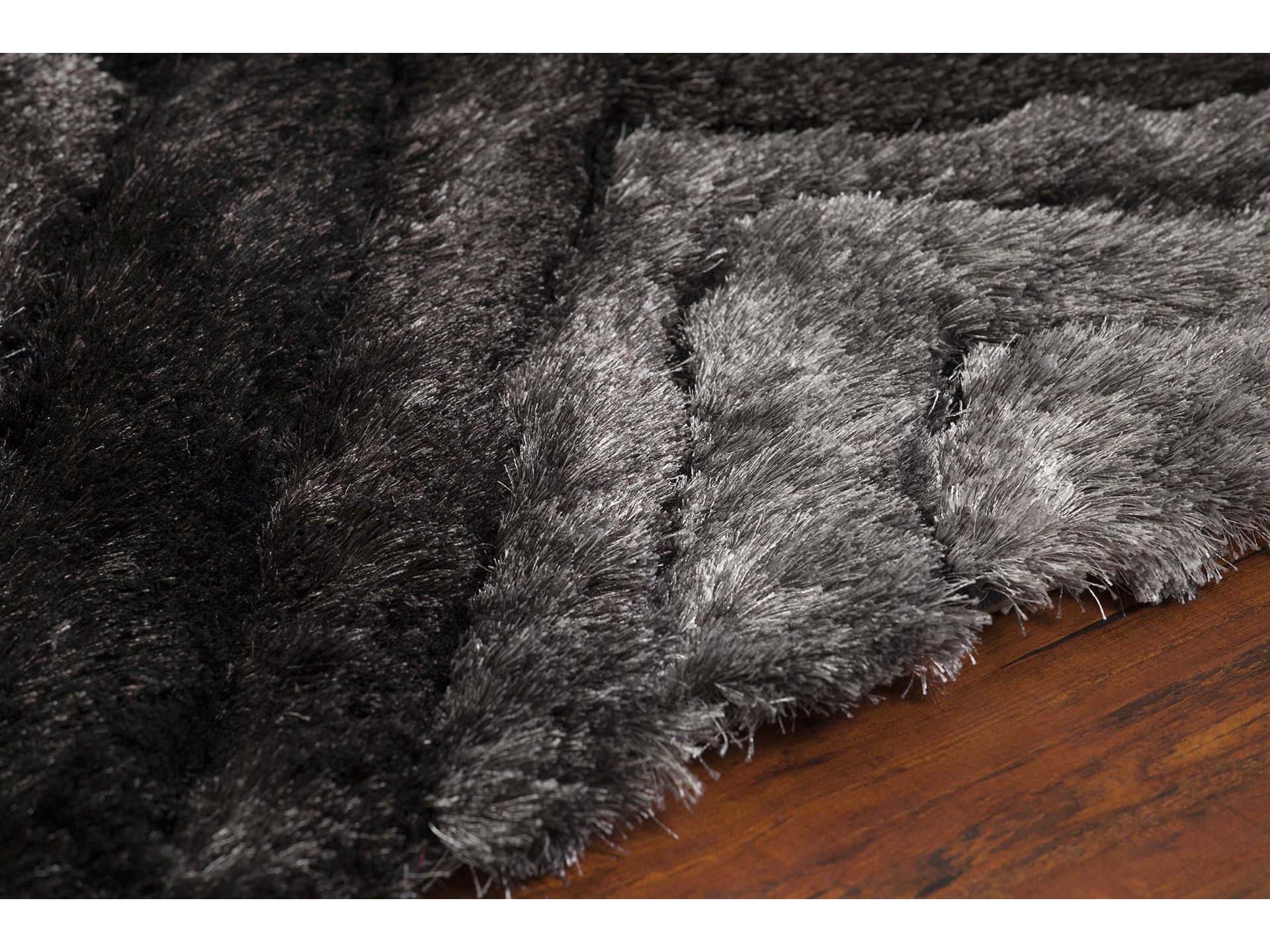 Chandra Flemish Geometric Area Rug