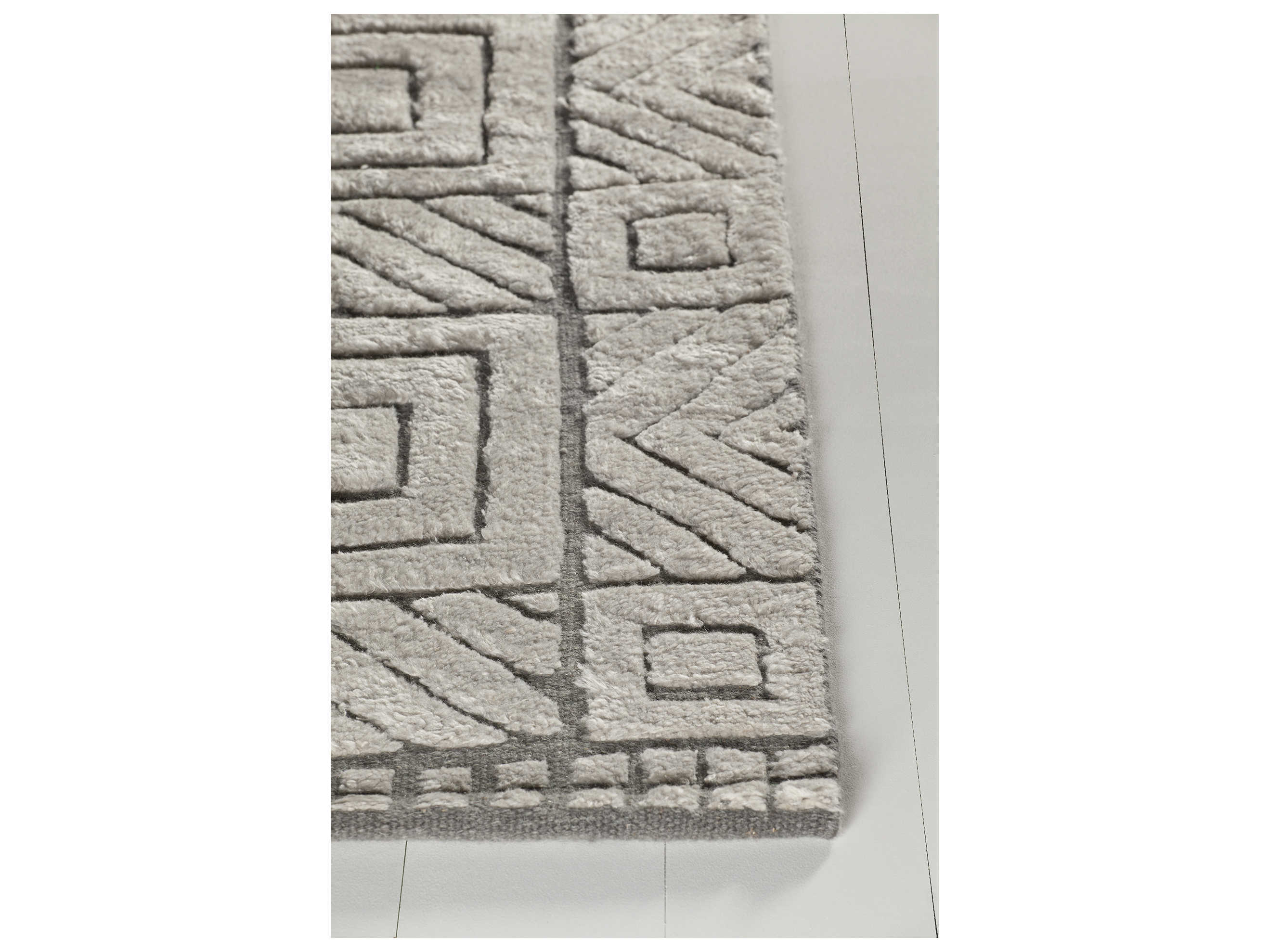 Chandra Genna Geometric Area Rug