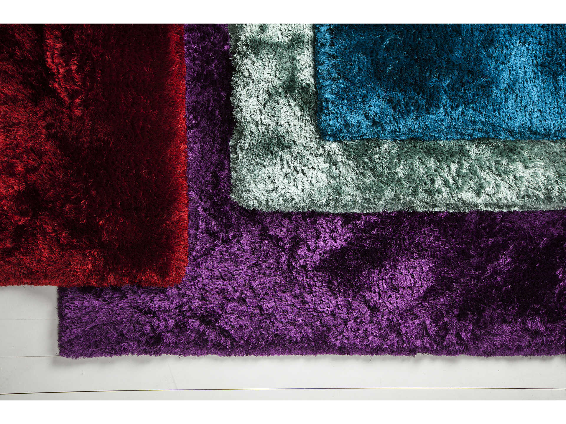 Chandra Giulia Shag Area Rug