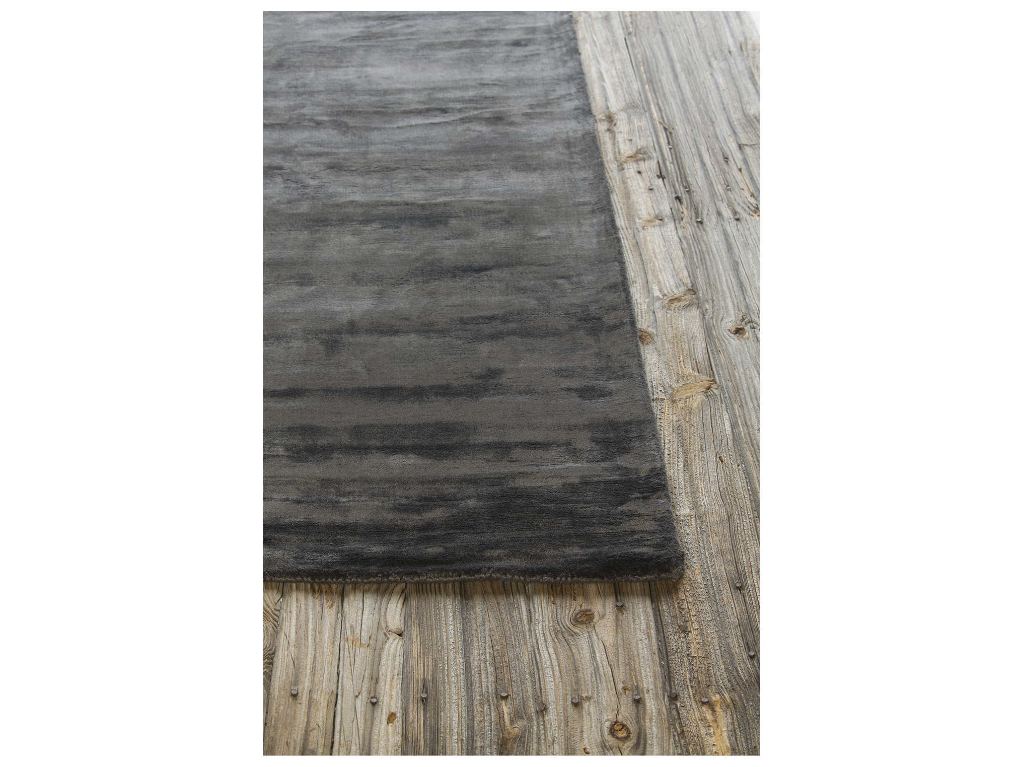 Chandra Gloria Area Rug