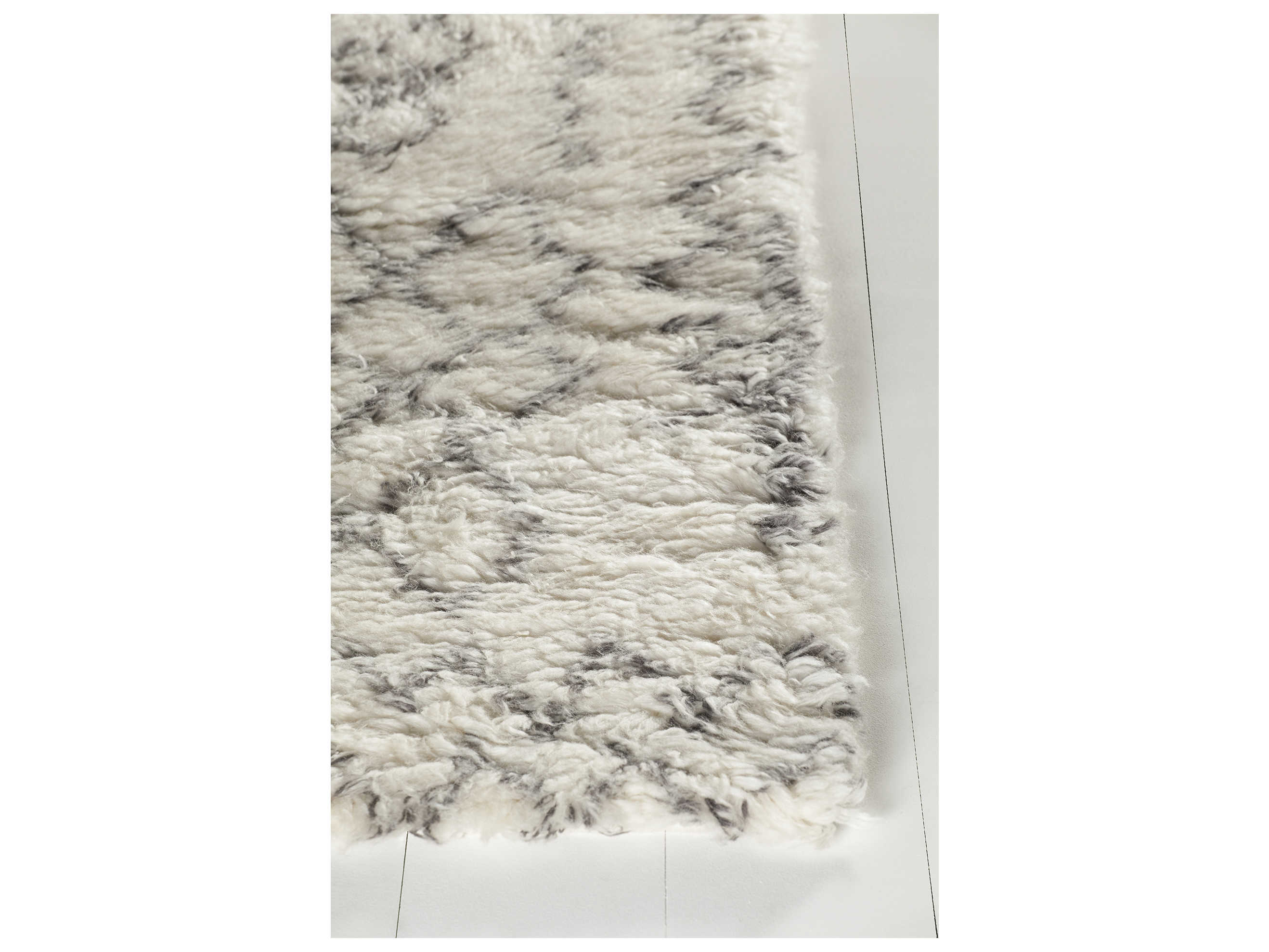 Chandra Jeri Shag Geometric Area Rug