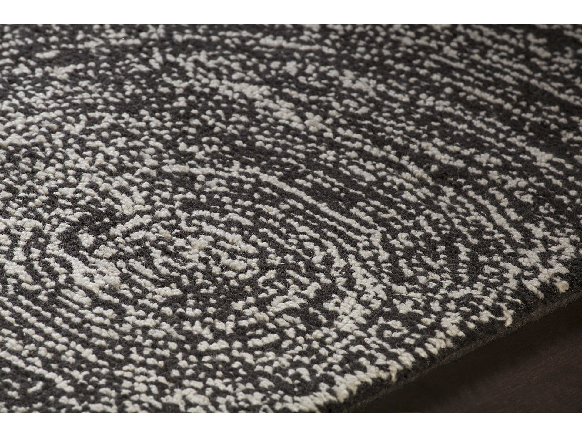 Chandra Navyan Geometric Area Rug