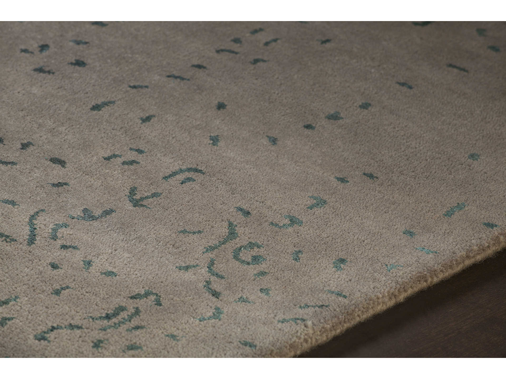 Chandra Rupec Floral Area Rug