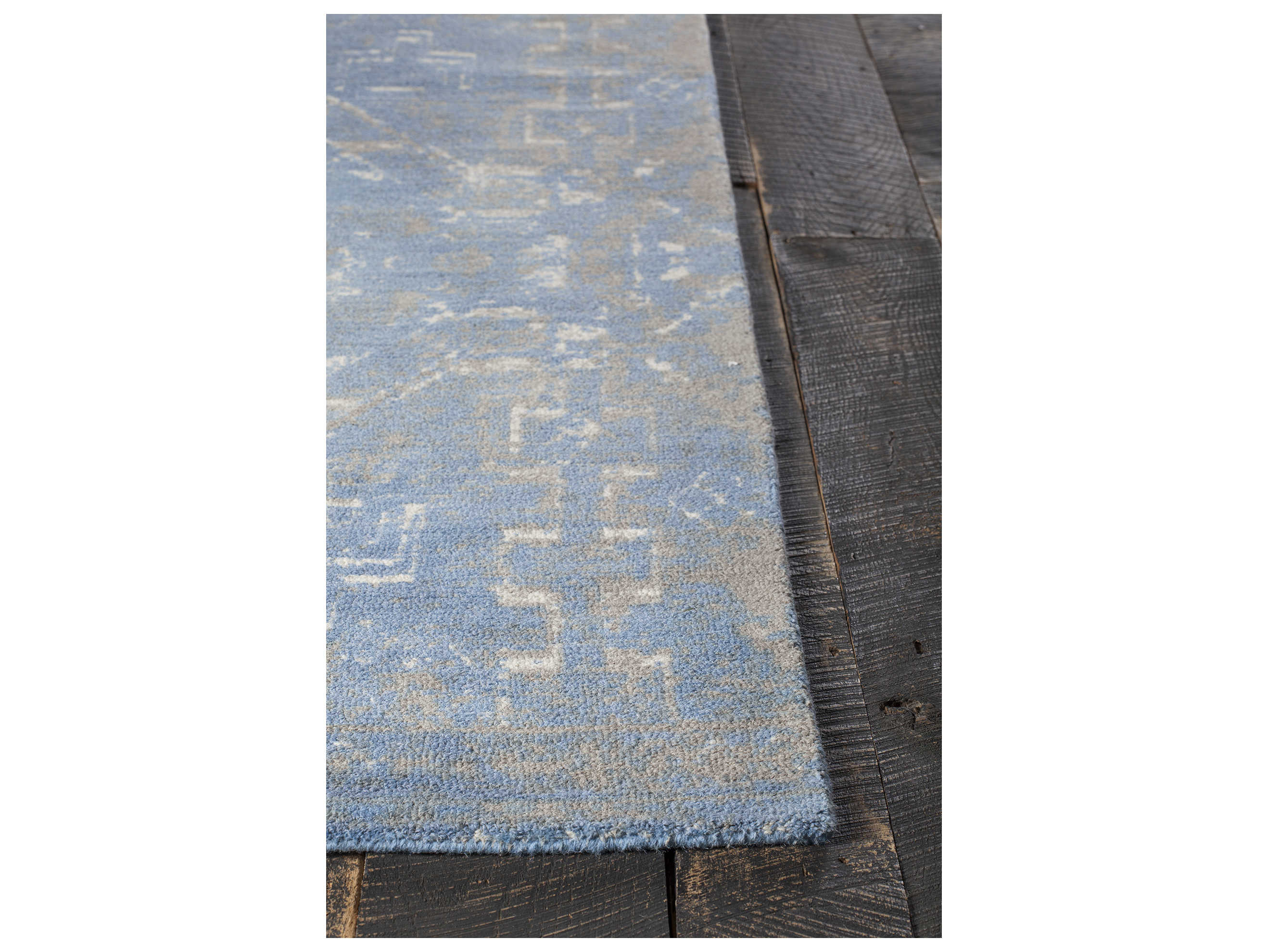 Chandra Tayla Geometric Area Rug