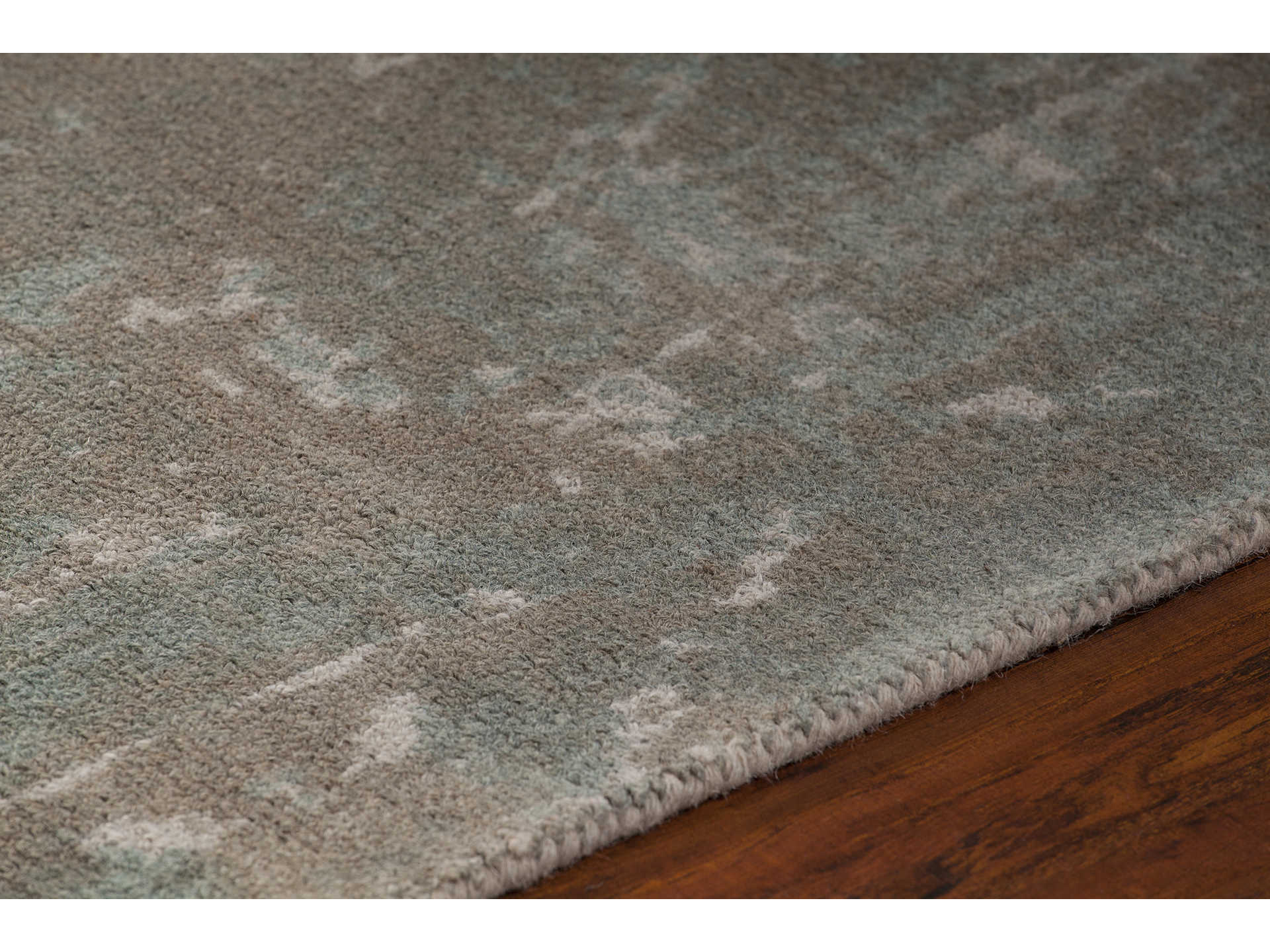 Chandra Tayla Geometric Area Rug