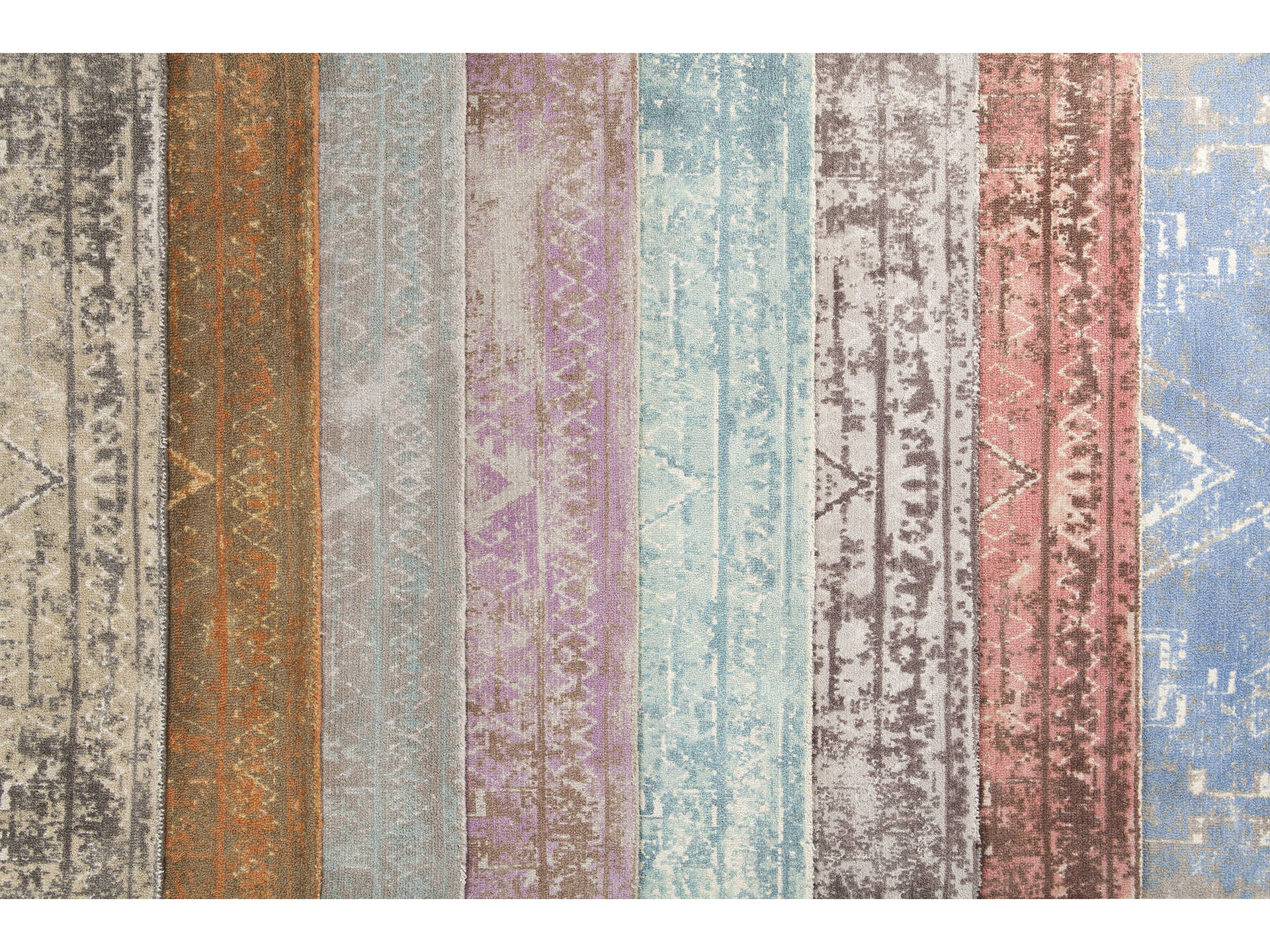 Chandra Tayla Geometric Area Rug