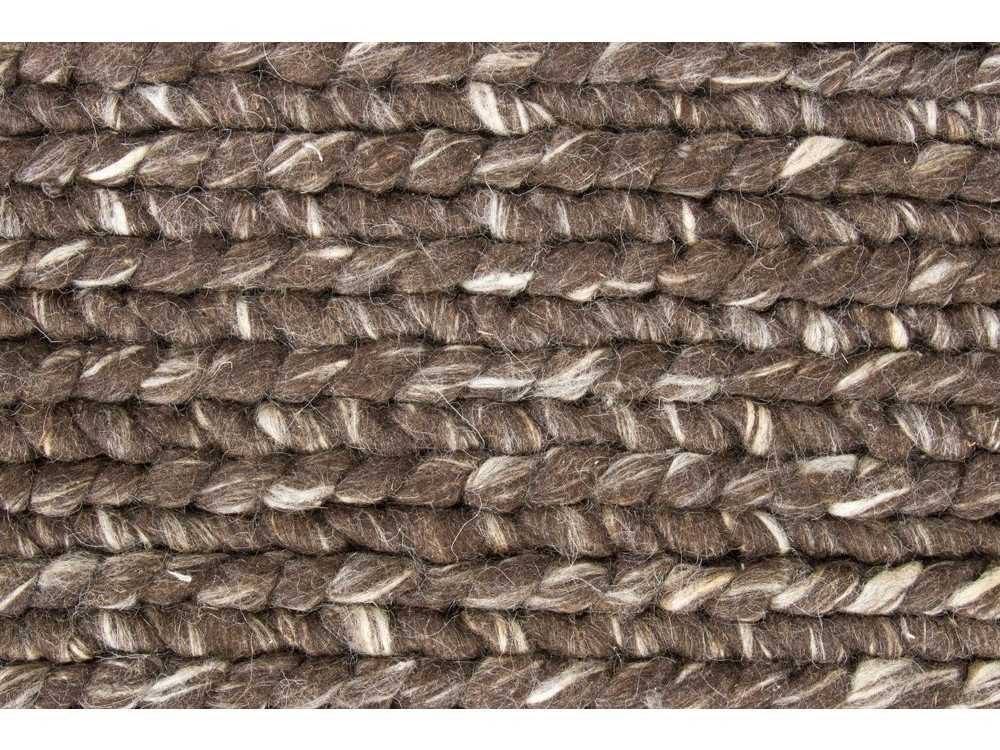 Chandra Valencia Area Rug