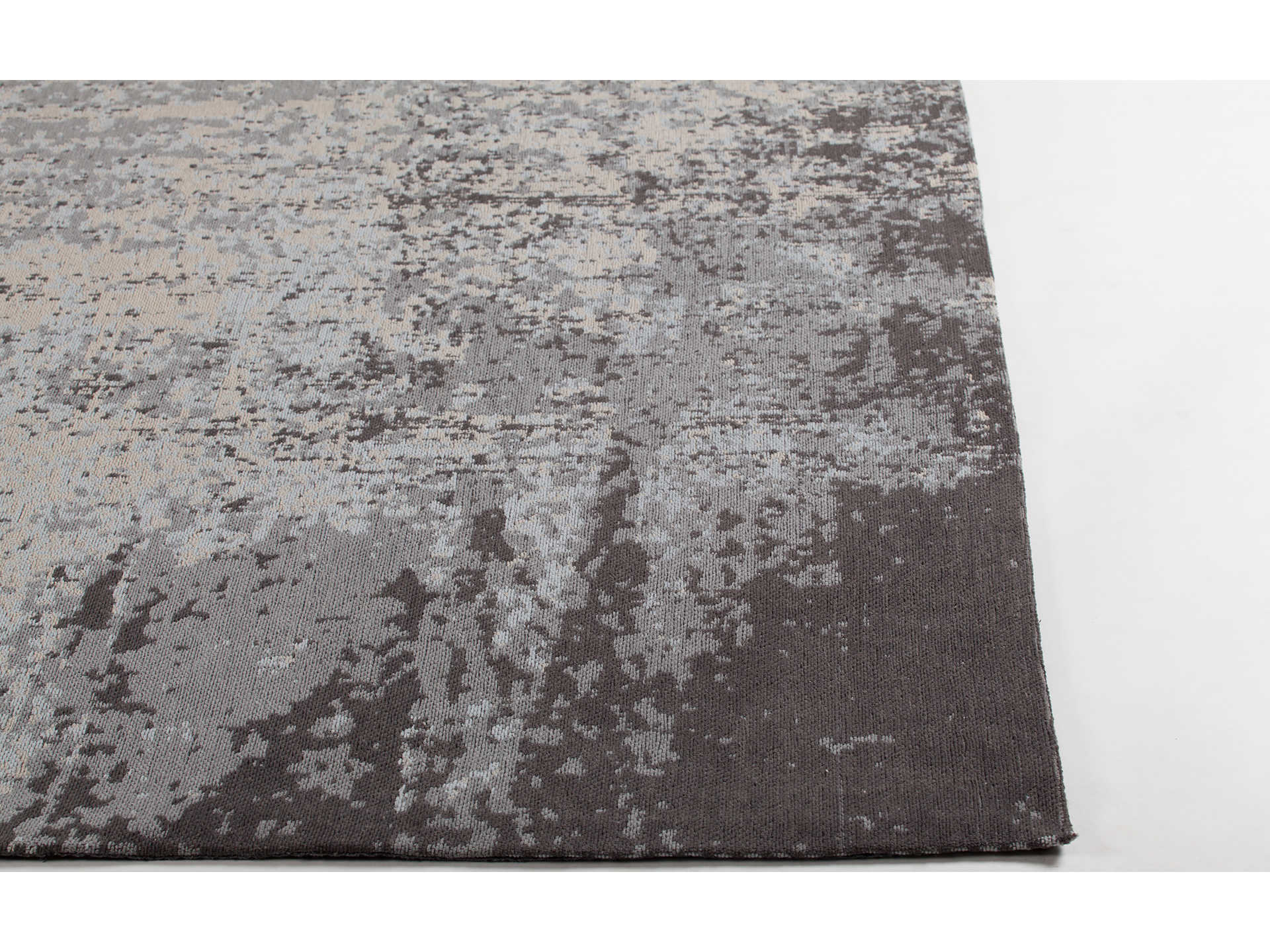 Chandra Willa Abstract Area Rug