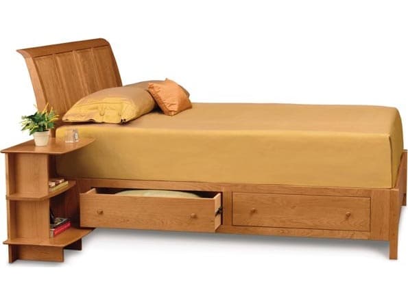 Copeland Sarah Full Sleigh Bed