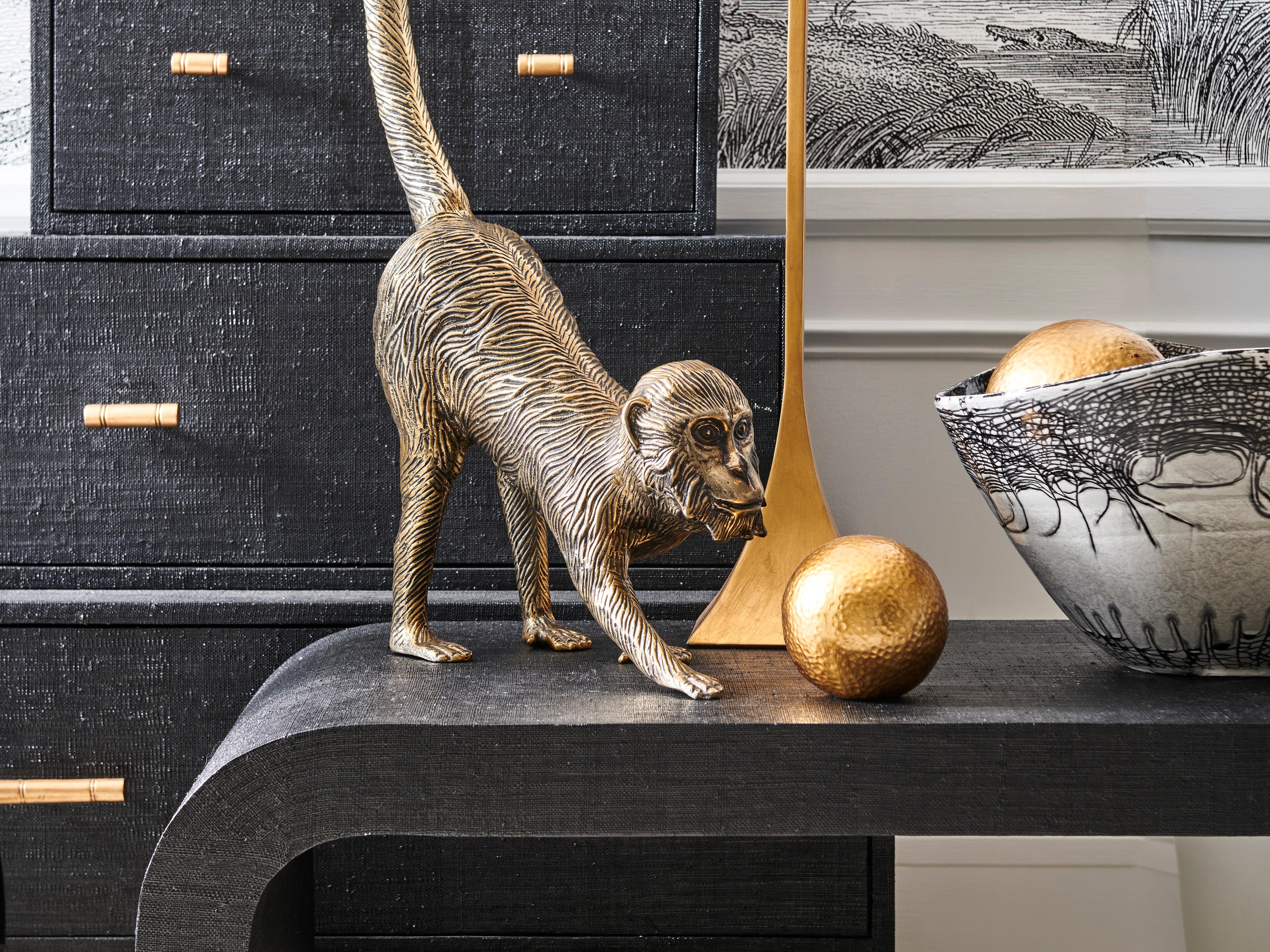 Chelsea House Black Oval Centerpiece