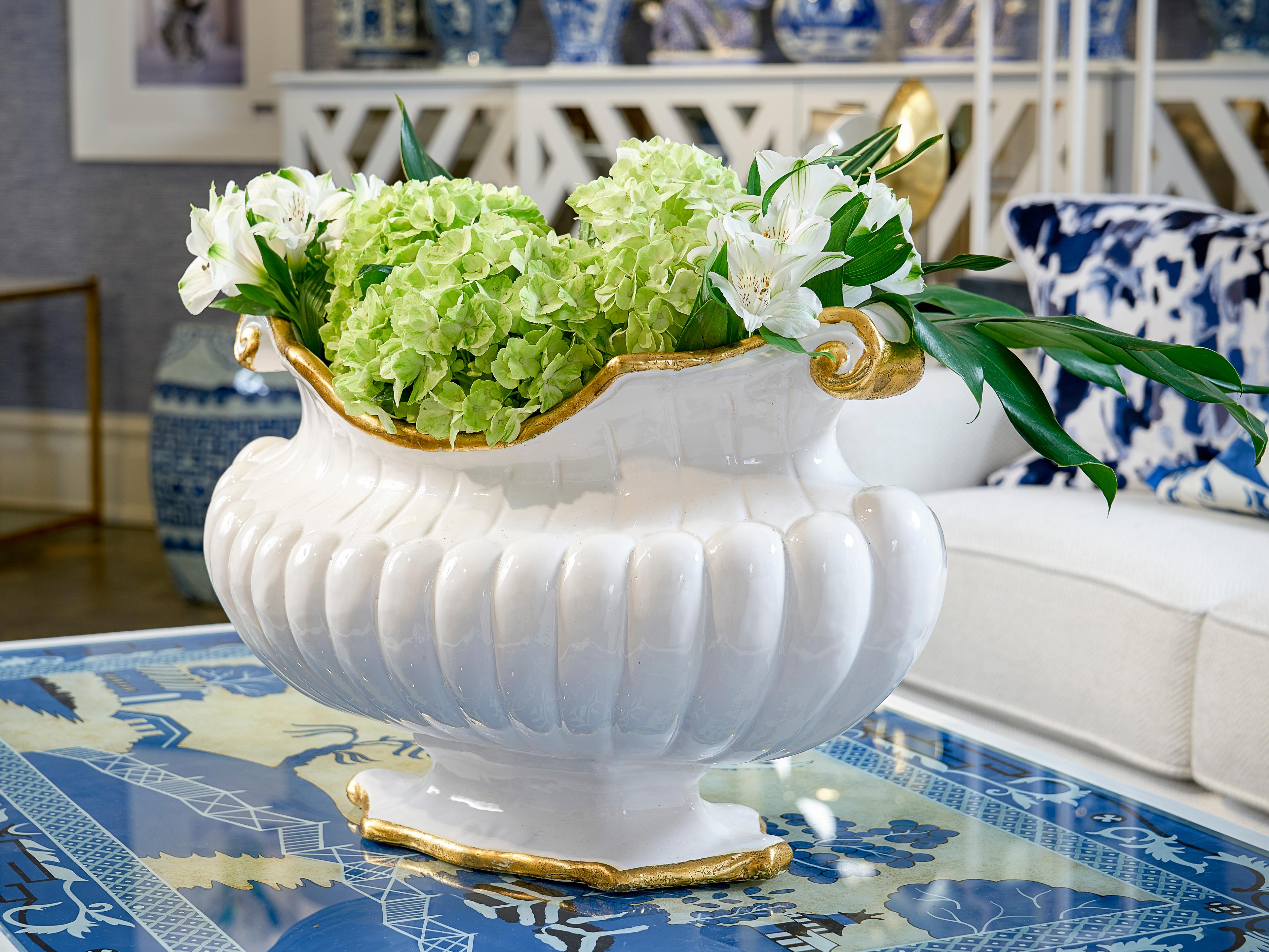 Chelsea House Oval Pot - White