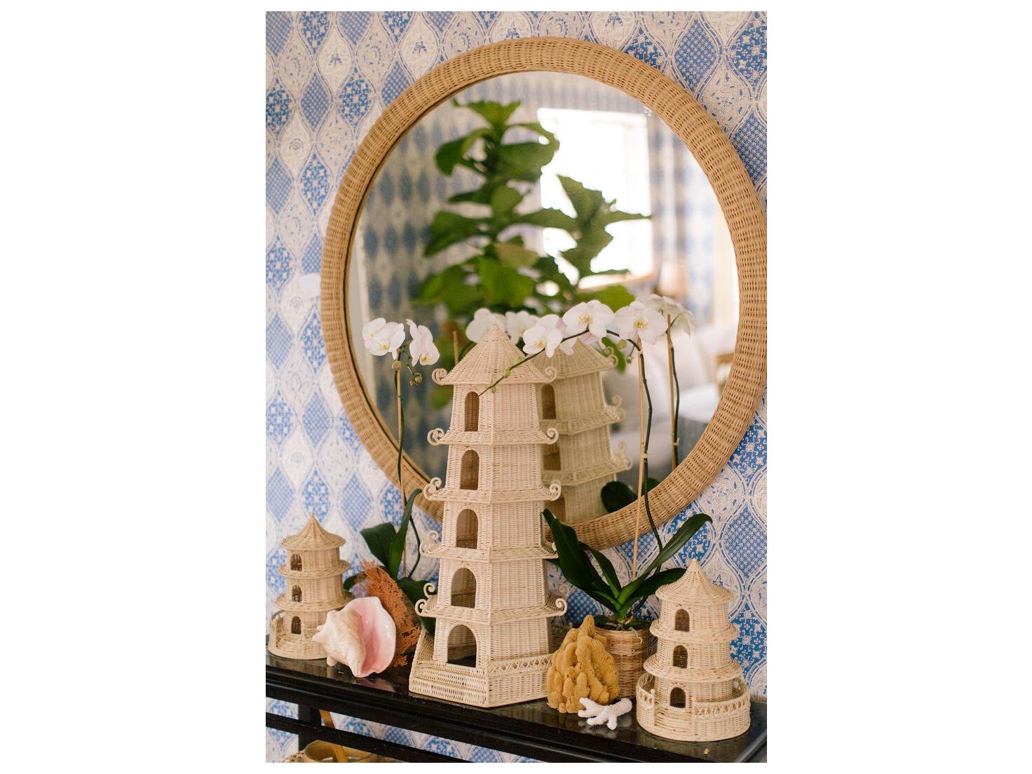 Chelsea House Amanda Lindroth Natural Wall Mirror Round