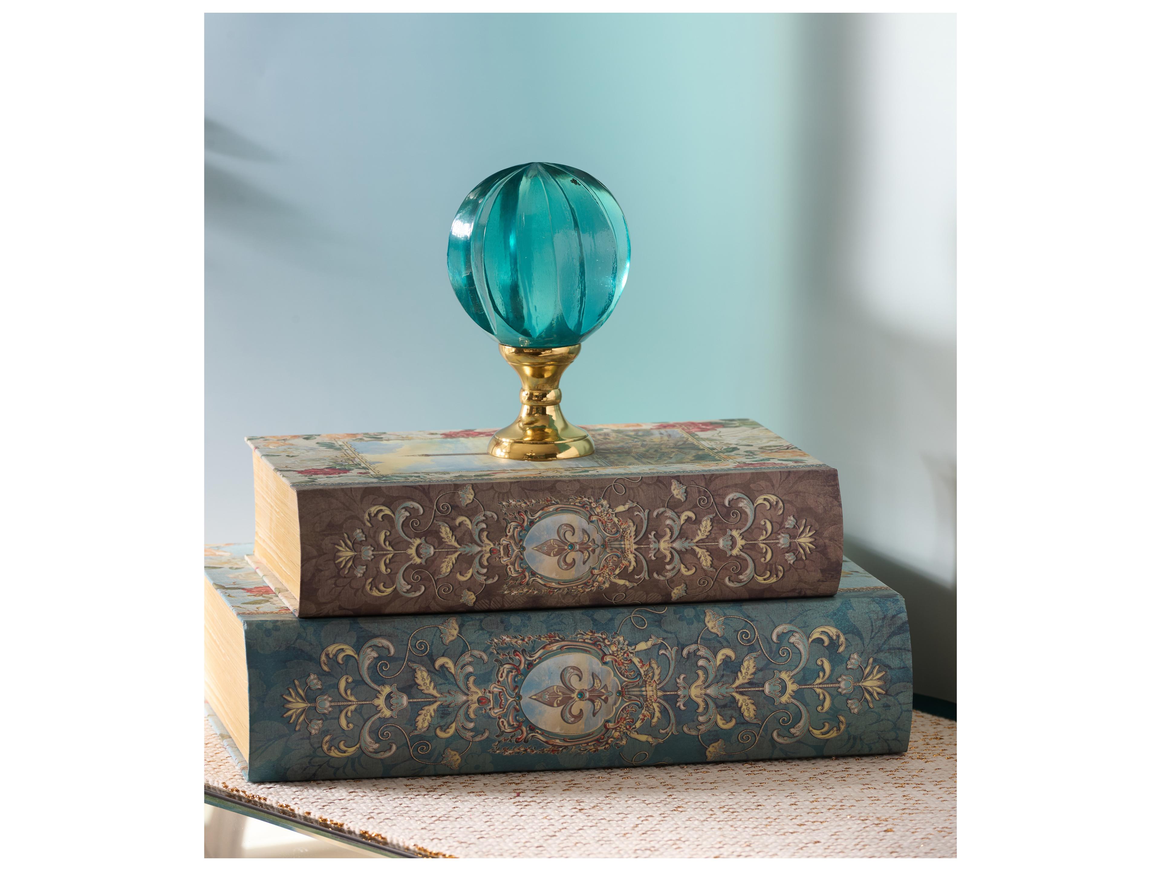 Chelsea House Bill Cain Green Decorative Accent