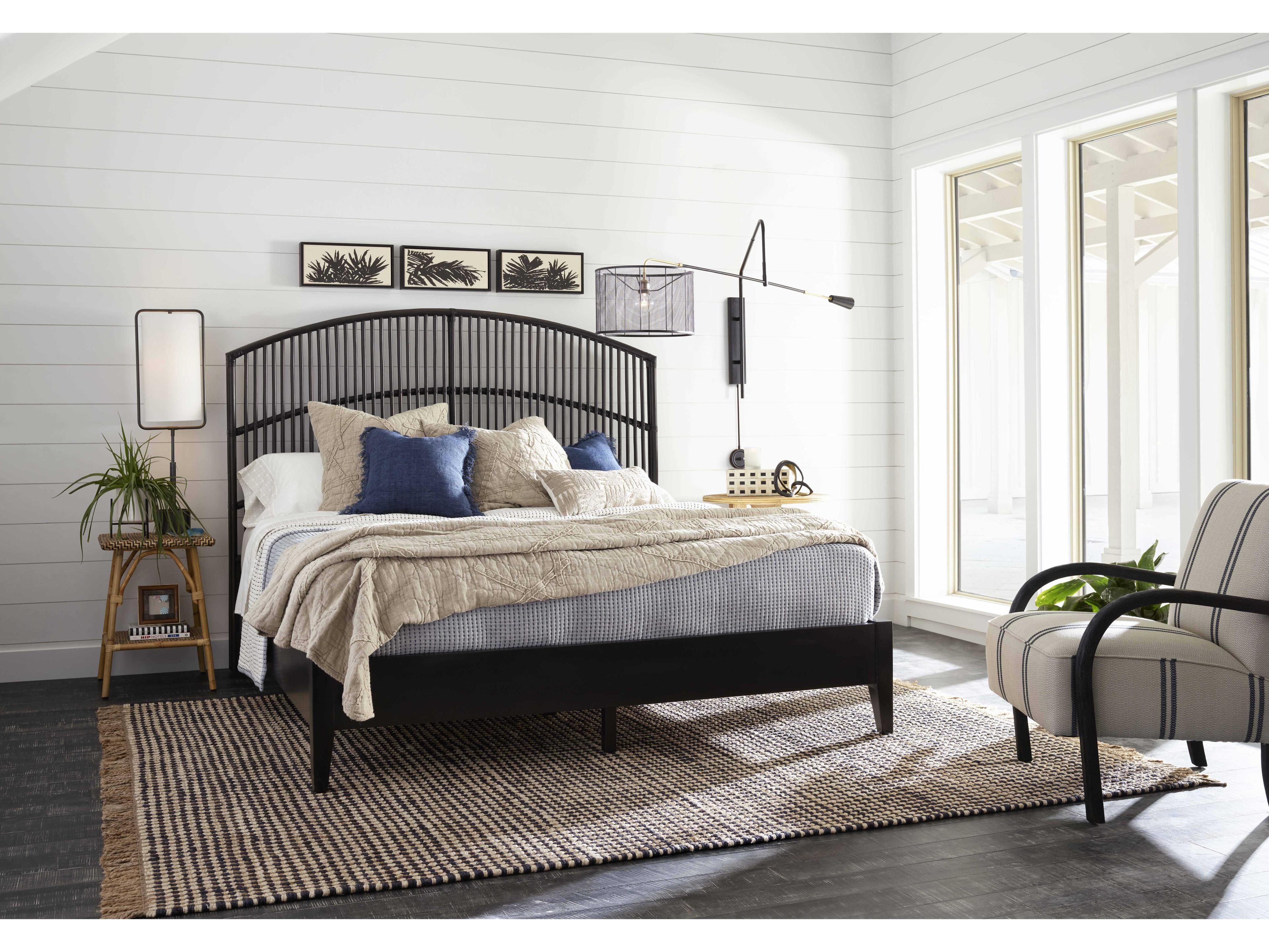 Coastal Living Home Getaway Mussel Black Wood Queen Platform Bed