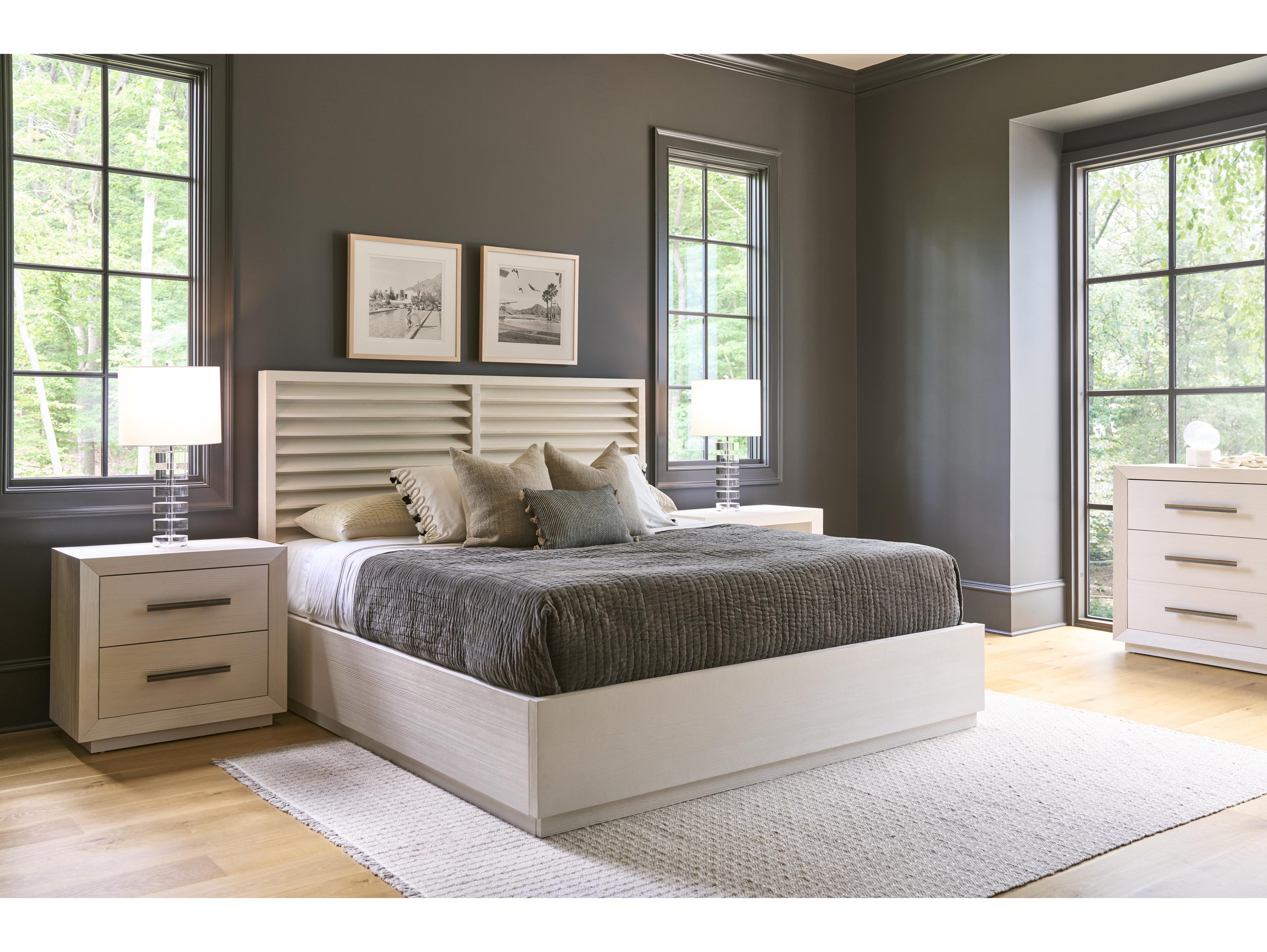 Coastal Living Home Oasis White Pine Wood Queen Panel Bed