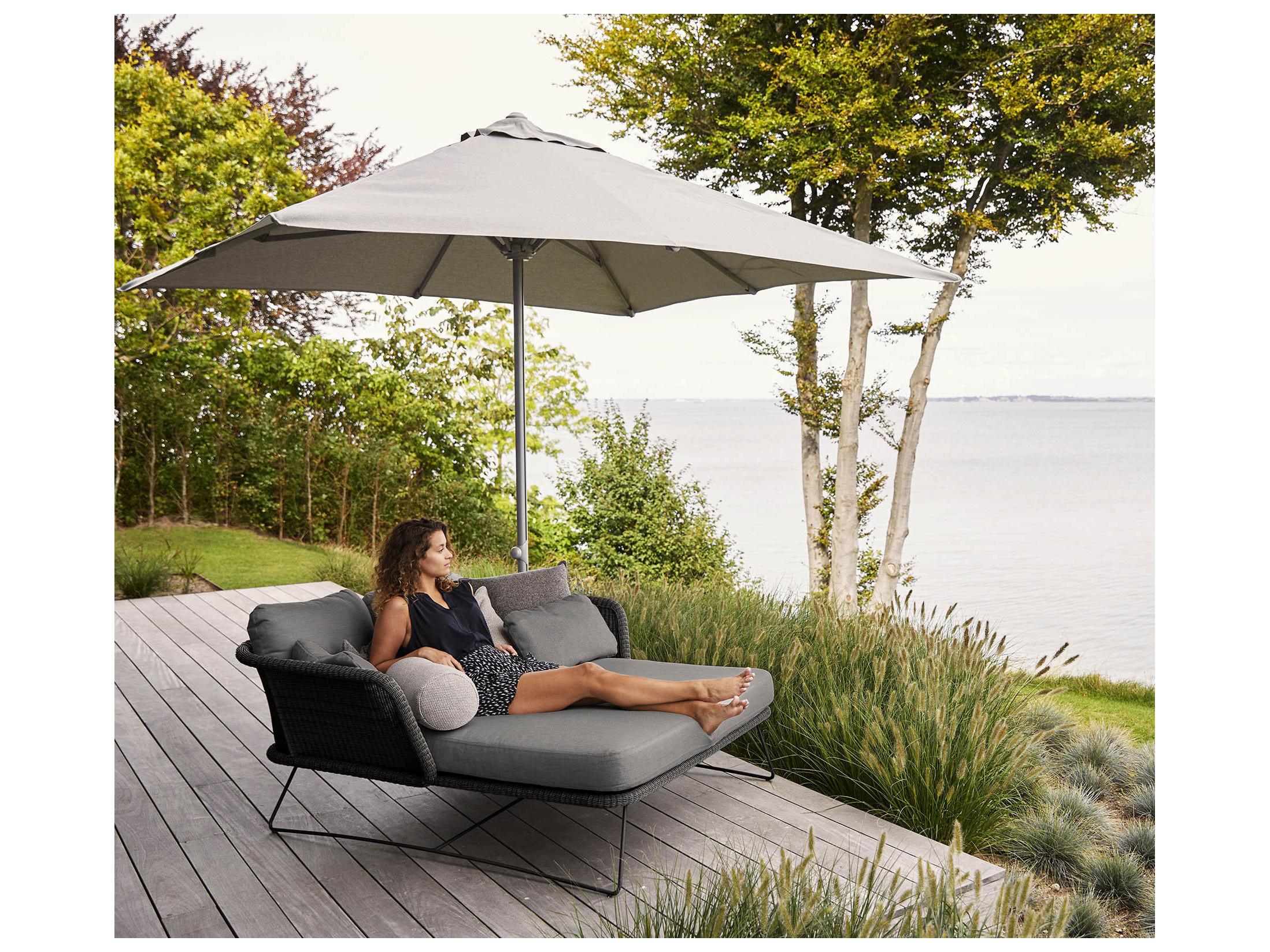 Cane Line Outdoor Major Aluminum 9.8 Foot Round Umbrella with Slide System