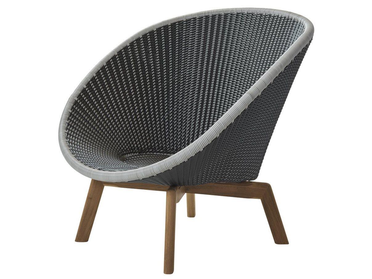 Cane Line Outdoor Peacock Wicker Lounge Chair