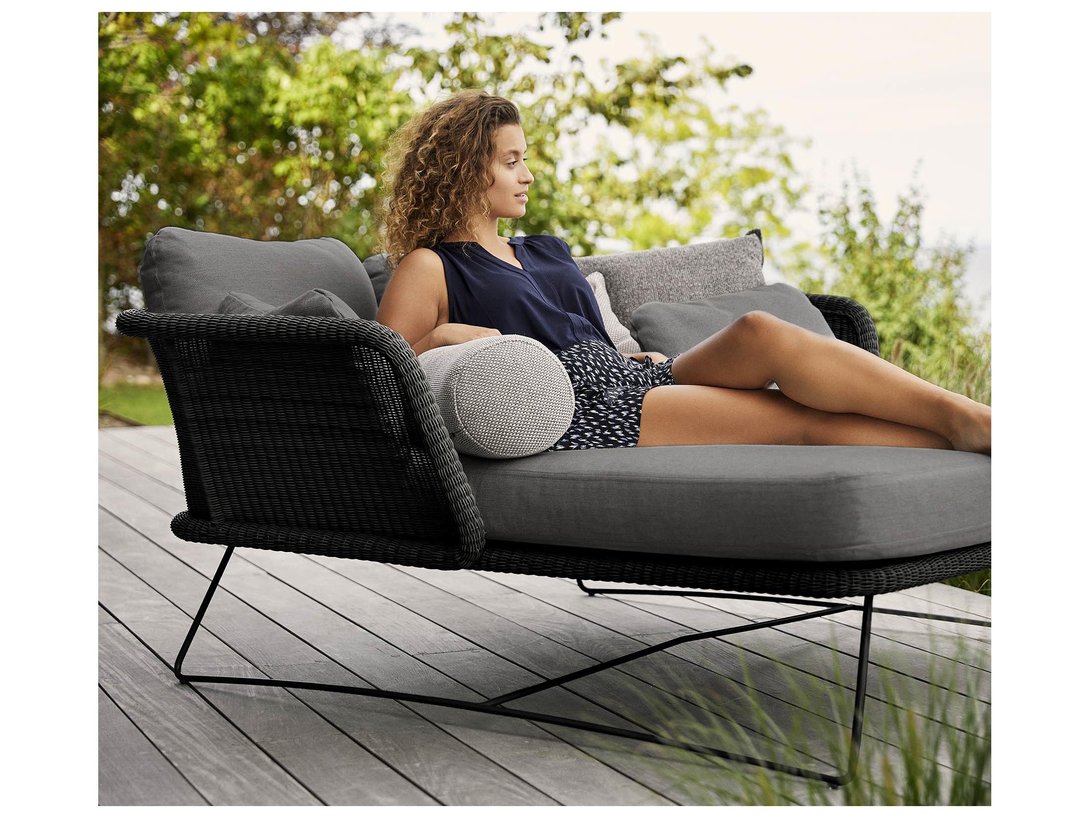 Cane Line Outdoor Horizon Black Wicker Steel Daybed in Grey