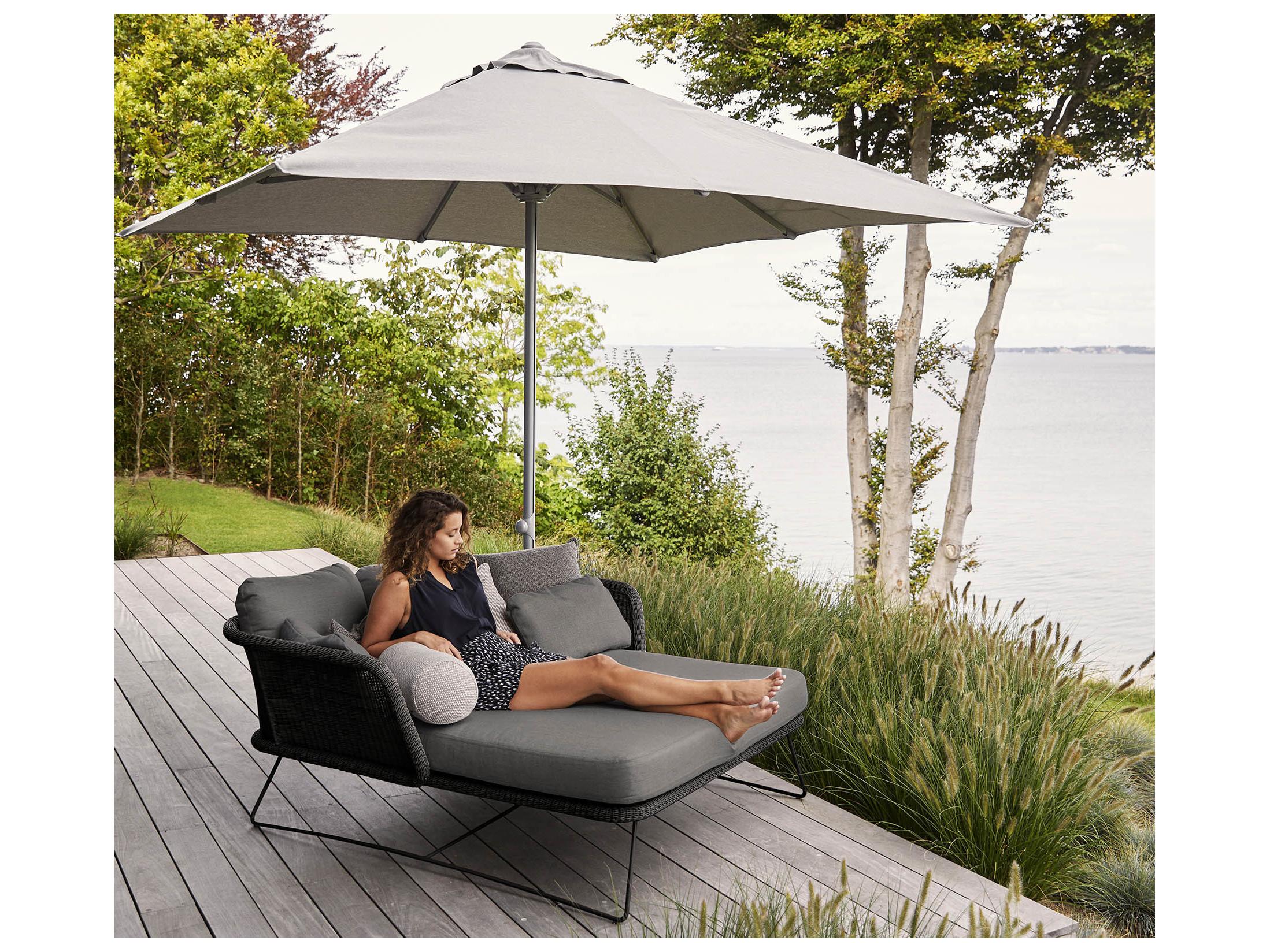 Cane Line Outdoor Horizon Black Wicker Steel Daybed in Grey