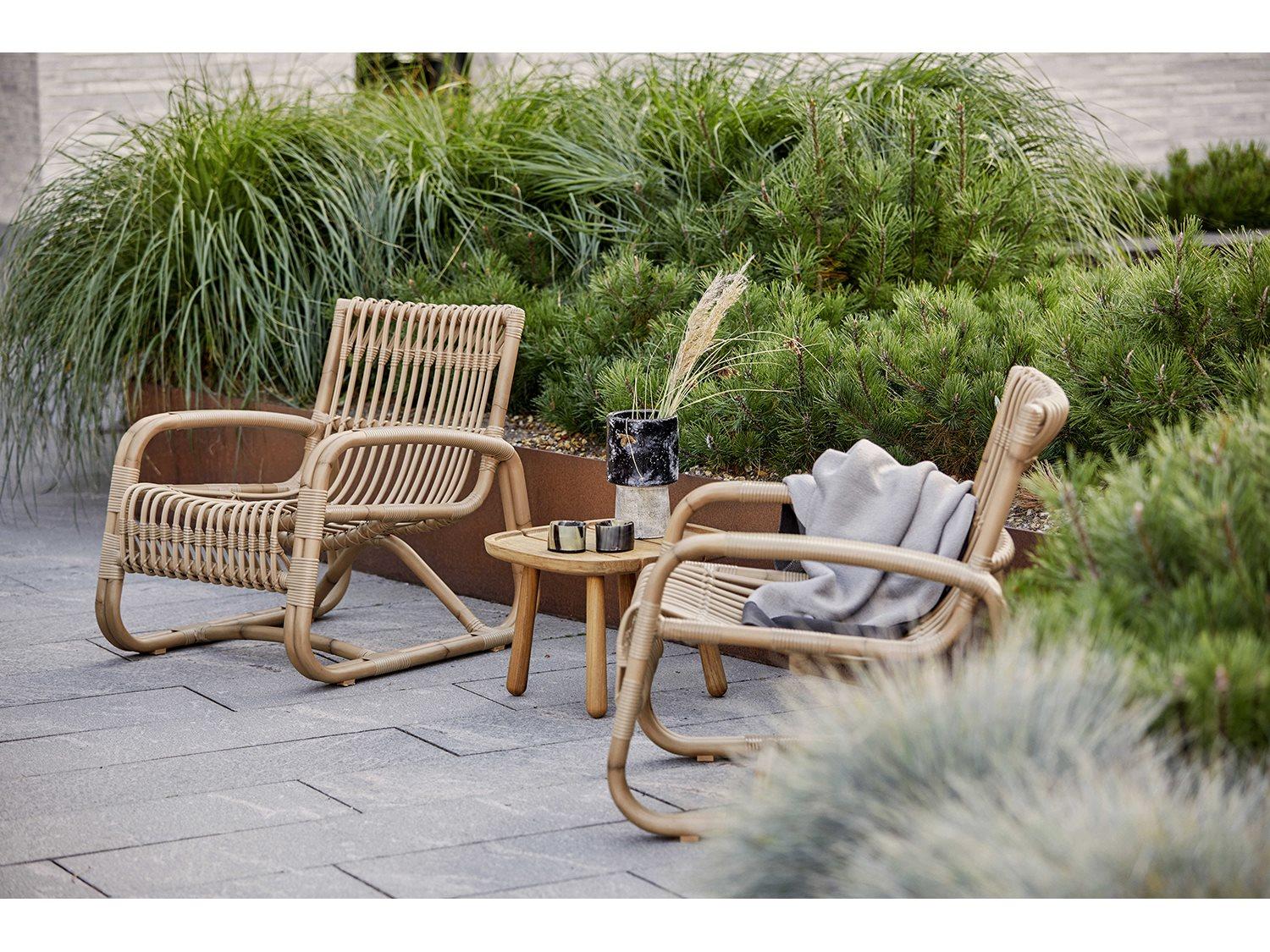 Cane Line Outdoor Curve Aluminum Wicker Lounge Set