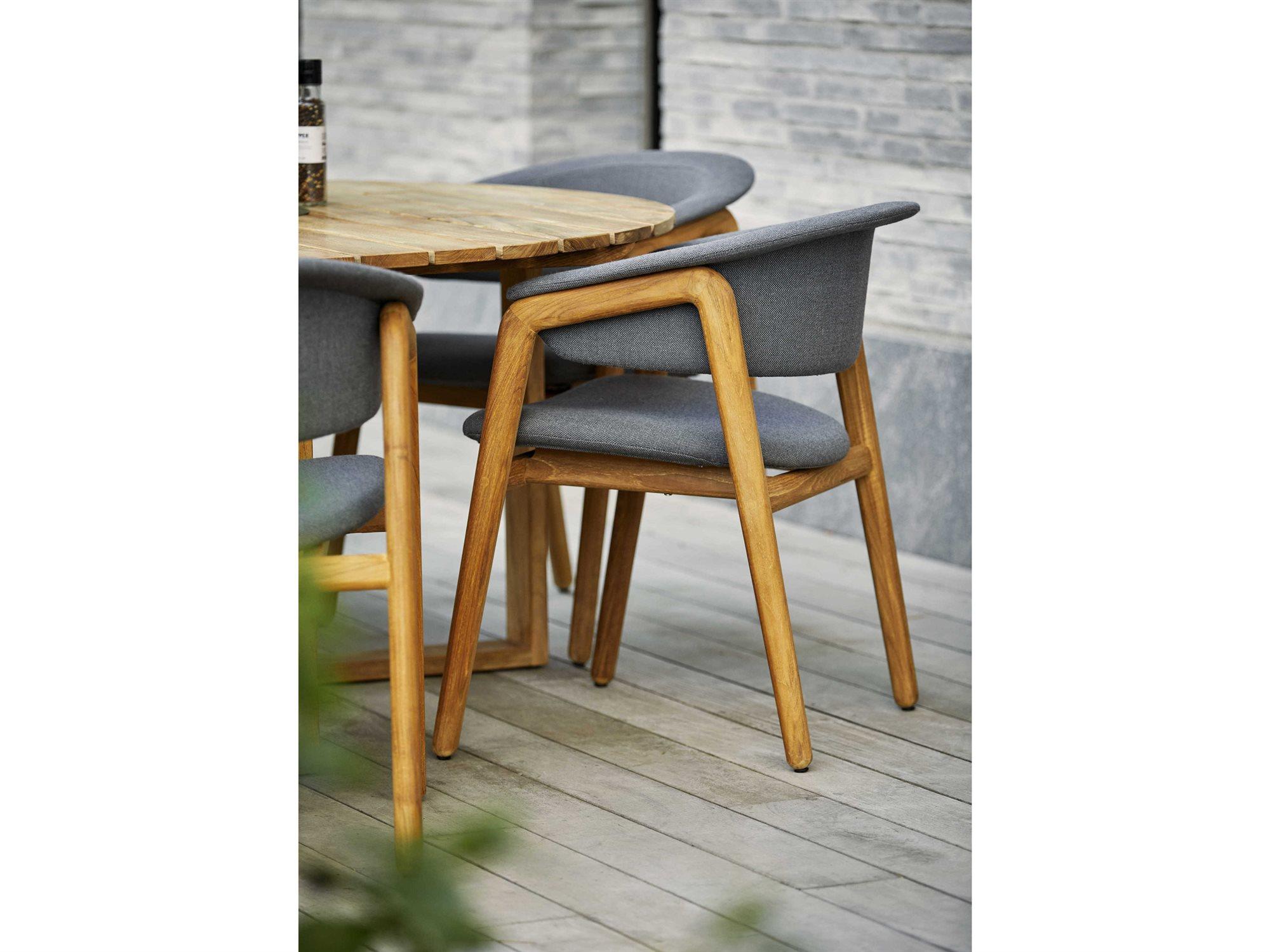 Cane Line Outdoor Luna Teak Dining Set