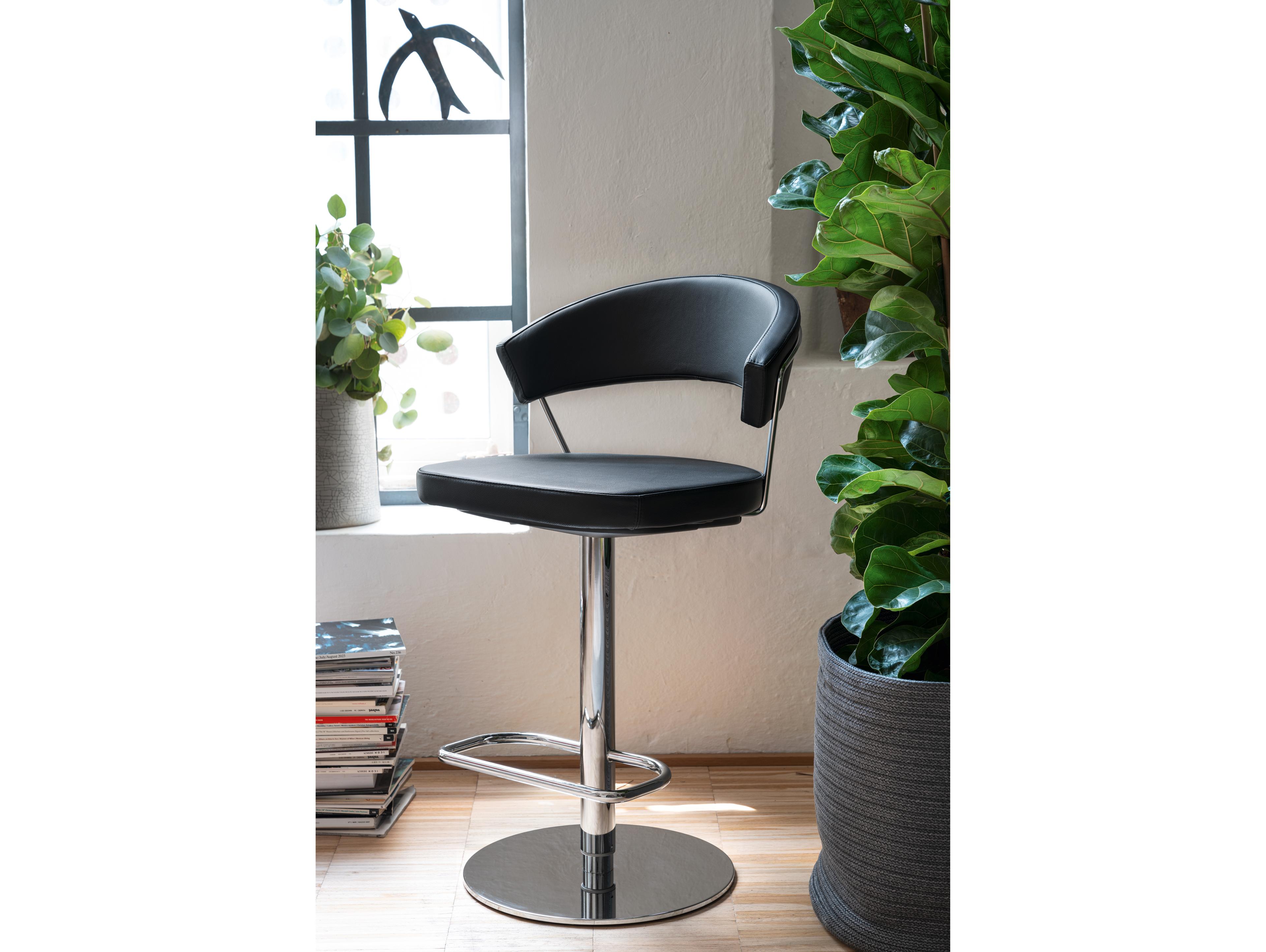 Connubia New York Leather Swivel Counter Stool