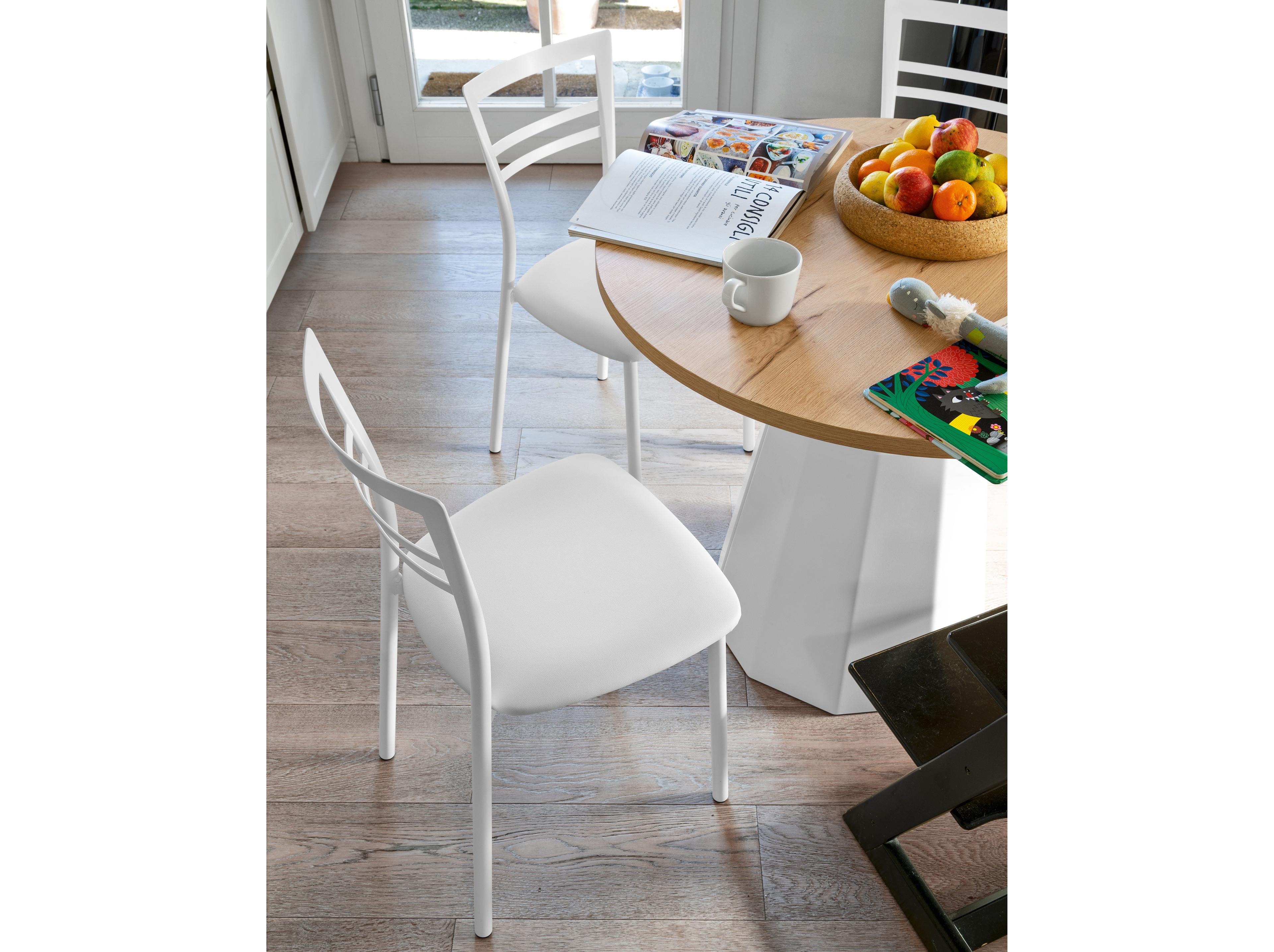 Connubia Dix Round Ceramic Dining Table