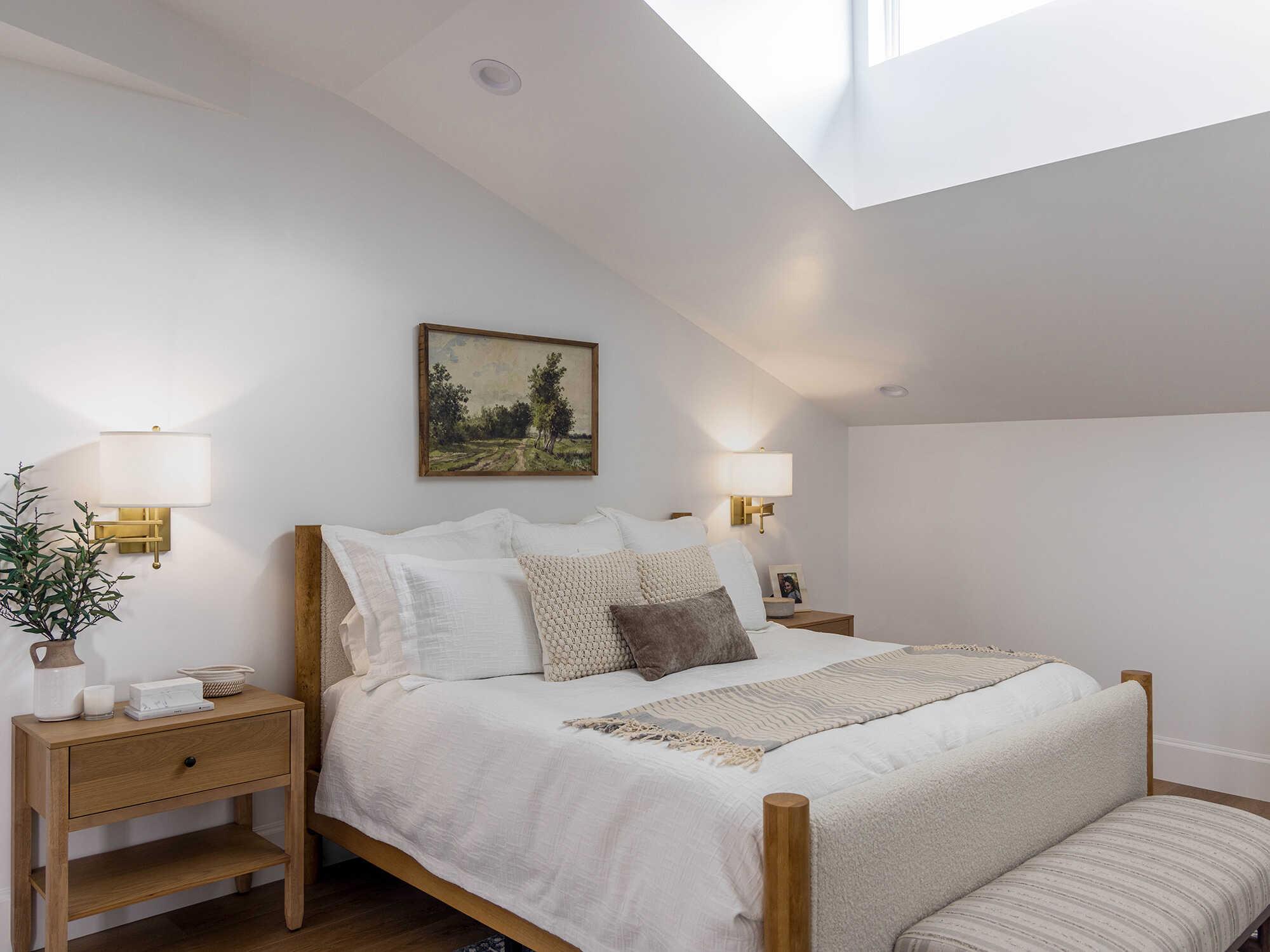 Crystorama Marshall 1 - Light Swing Arm